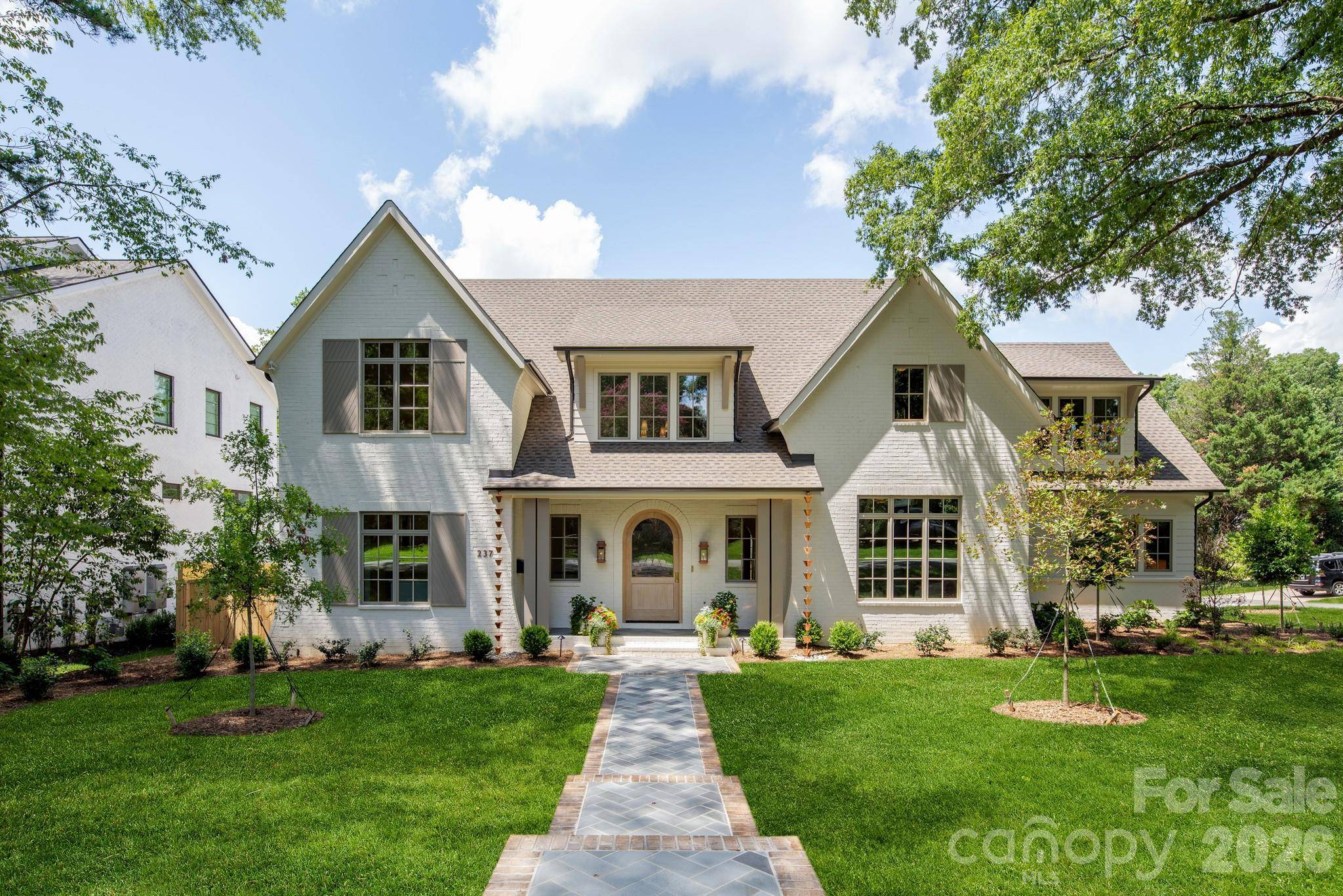 237 N Canterbury RD, Charlotte, NC 28211