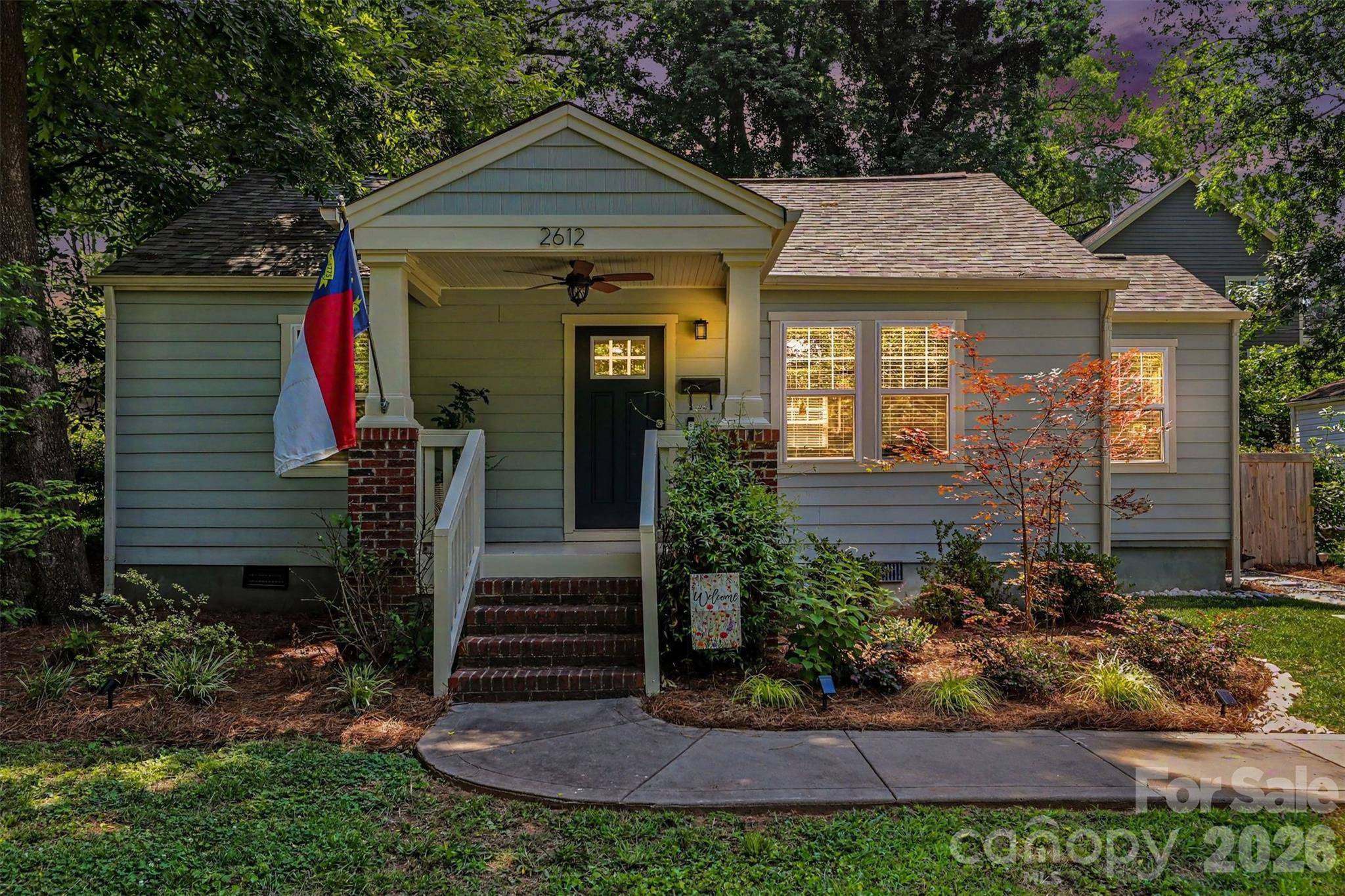 2612 Roslyn AVE, Charlotte, NC 28208
