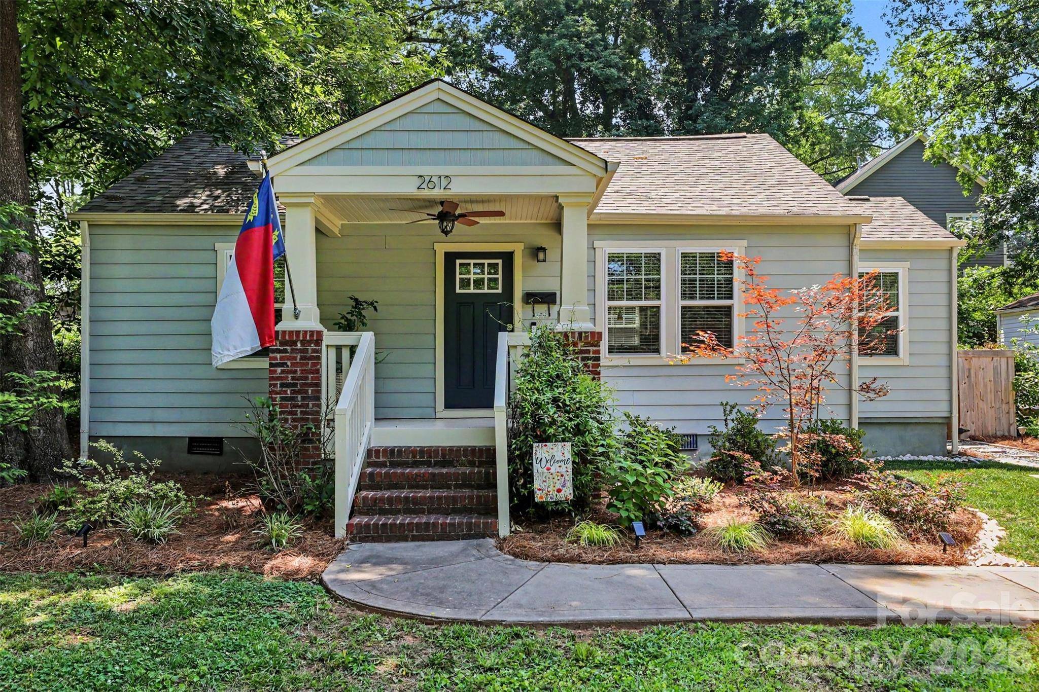 2612 Roslyn AVE, Charlotte, NC 28208
