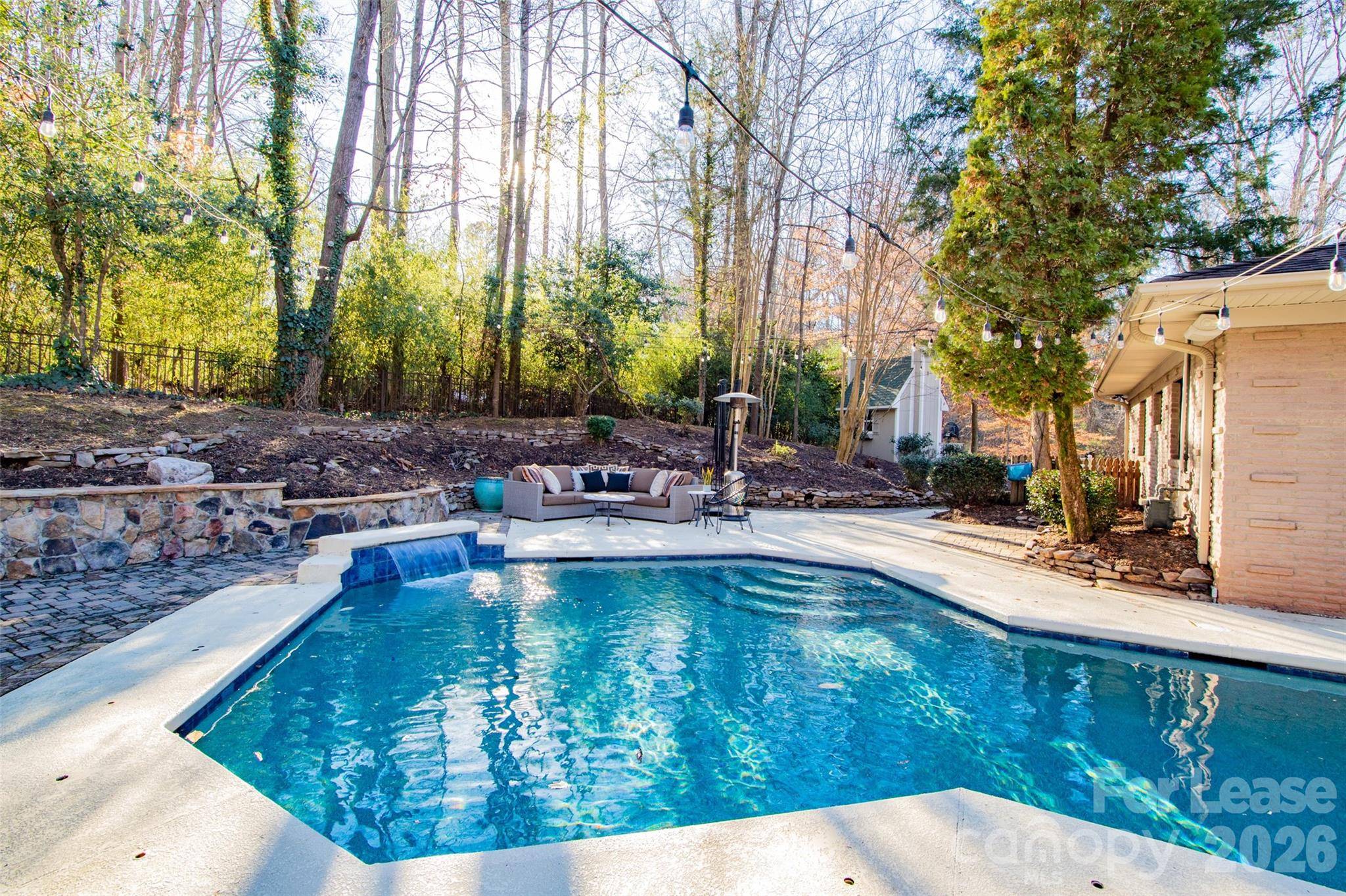 3911 Lakeside DR, Charlotte, NC 28270