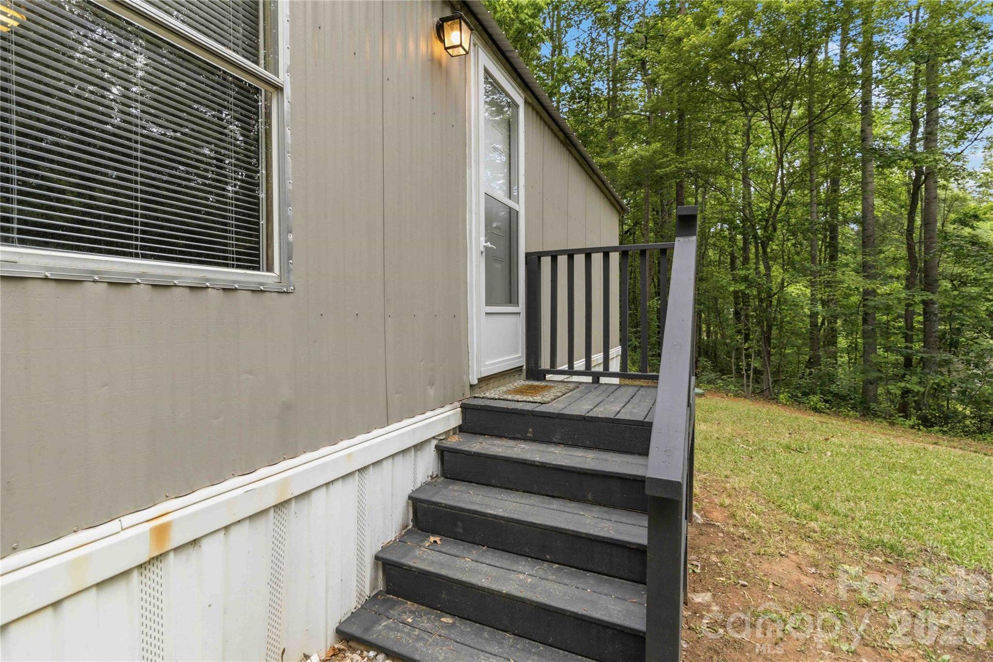 696 Kenwood LN, Rock Hill, SC 29730