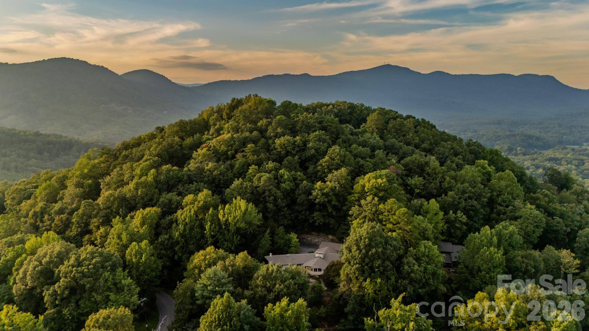 1225 Hogback Mountain RD, Tryon, NC 28782
