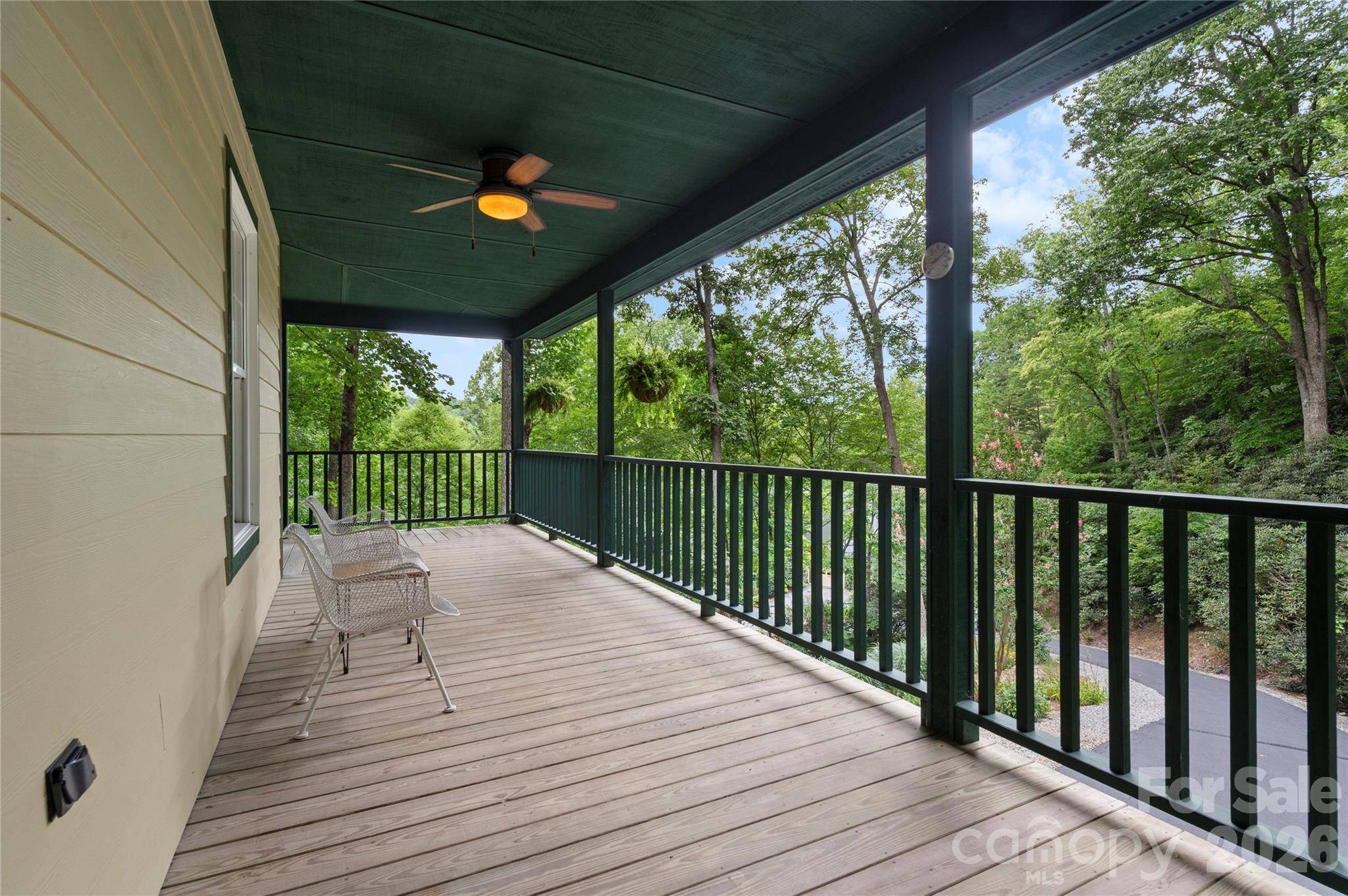 236 Holland DR, Black Mountain, NC 28711