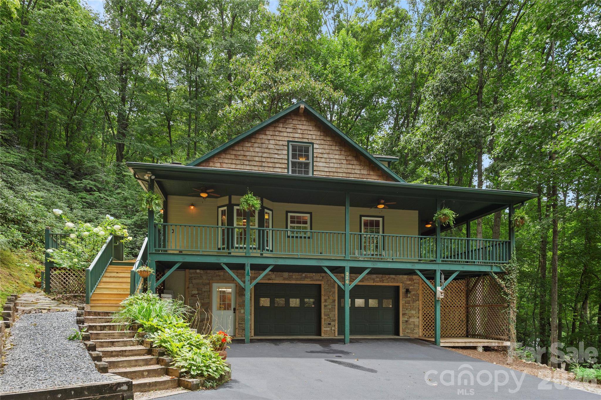 236 Holland DR, Black Mountain, NC 28711