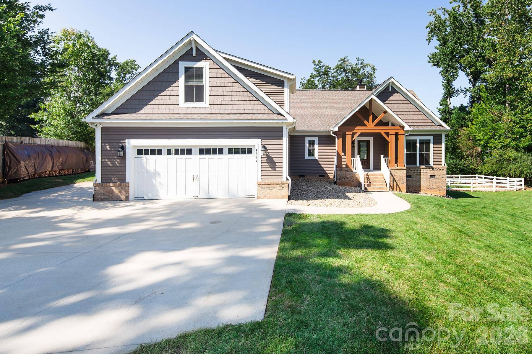 3825 Chevlot Hills RD, Sherrills Ford, NC 28673