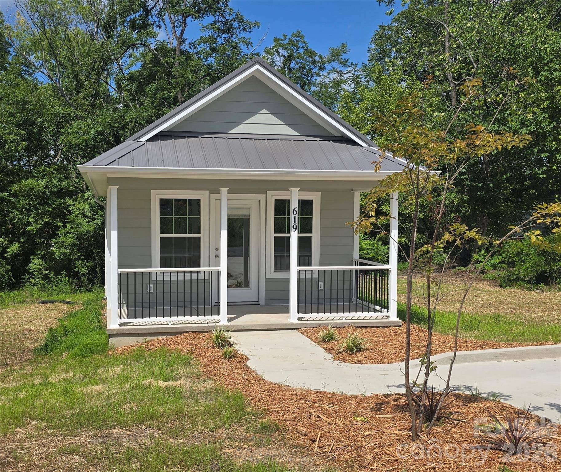 619 Railroad AVE, Troy, NC 27371