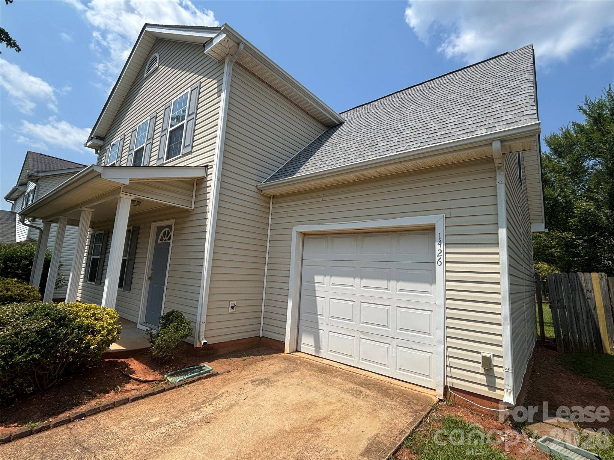 1426 Peach Park LN, Charlotte, NC 28216