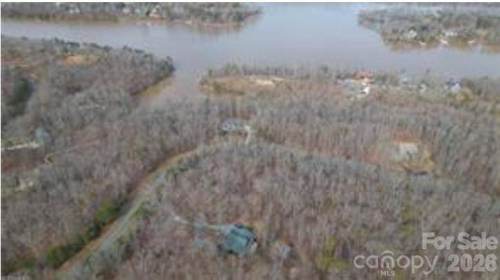 000 Rocky Cove LN, Denton, NC 27239