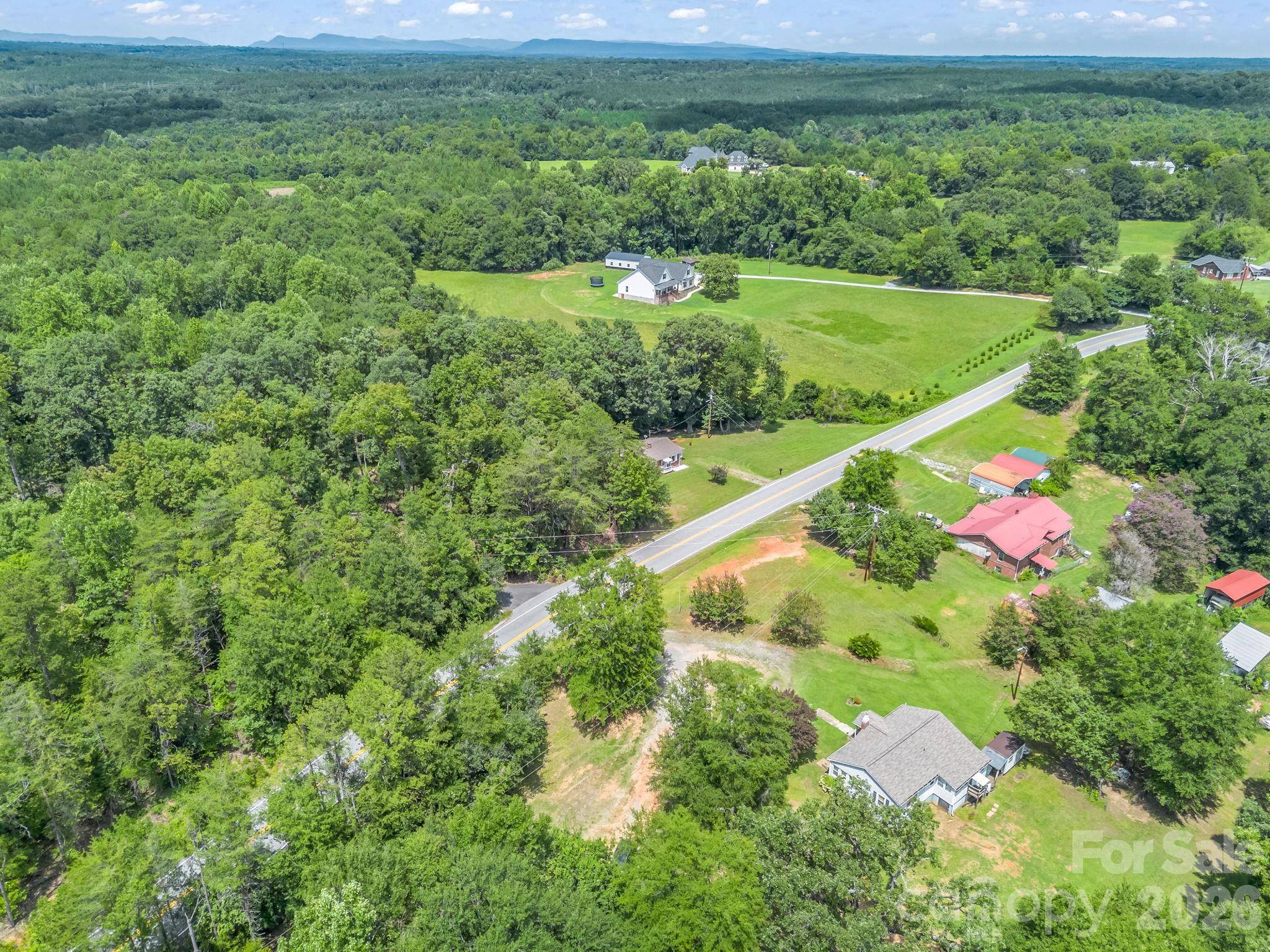 617 Harris Henrietta RD, Forest City, NC 28043