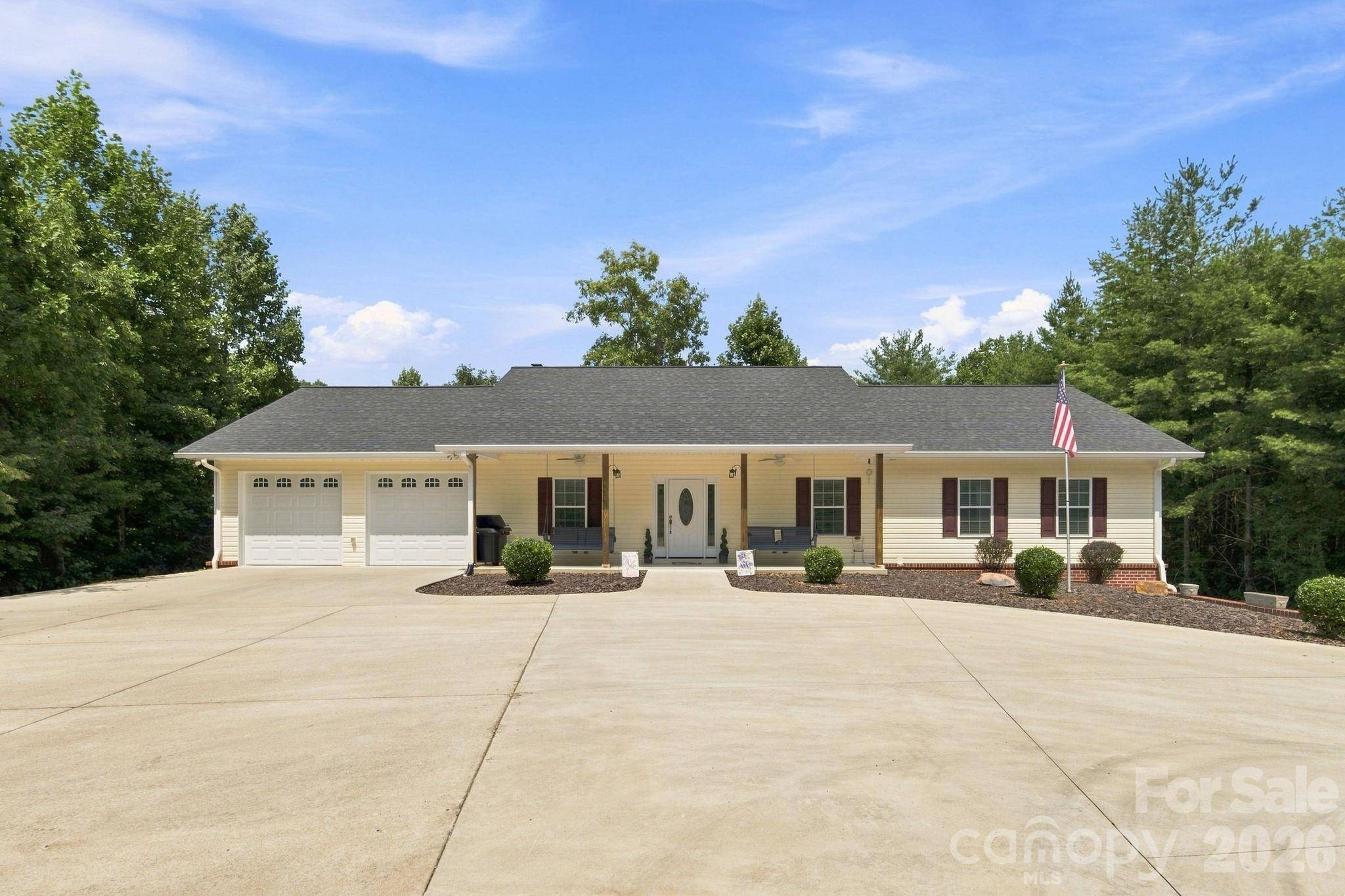 295 Idlewood DR, Marion, NC 28752