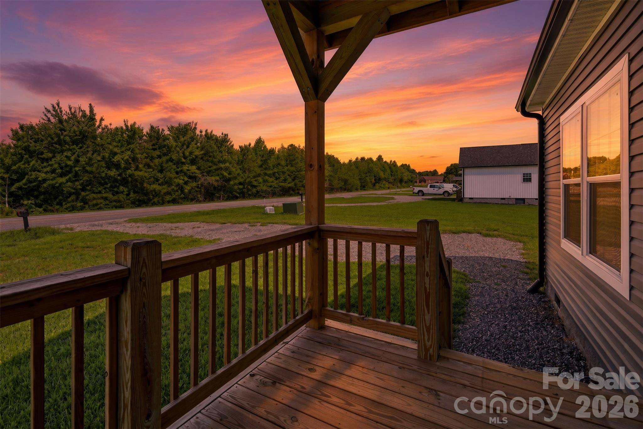 629 Mount Wesley Church RD, Hiddenite, NC 28636