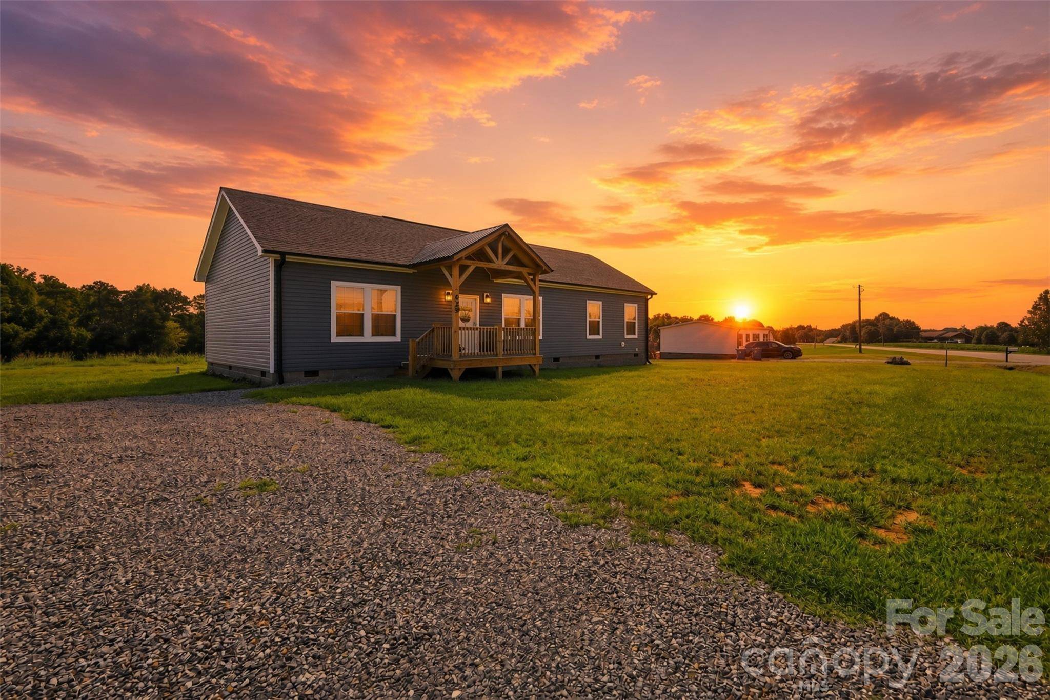 629 Mount Wesley Church RD, Hiddenite, NC 28636