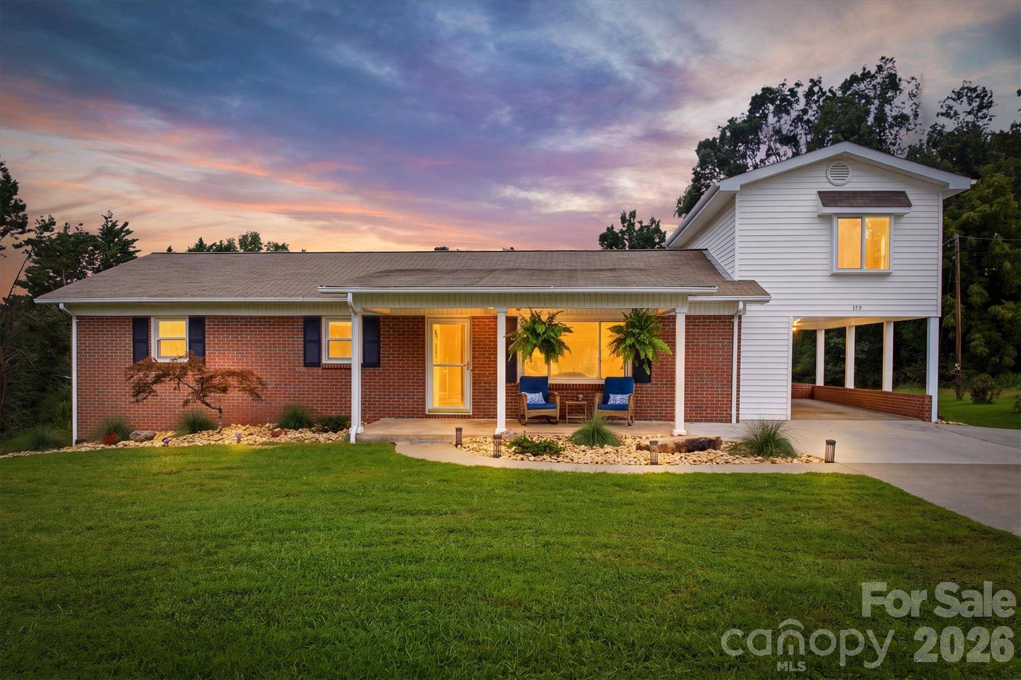 1414 Bethel RD, Morganton, NC 28655