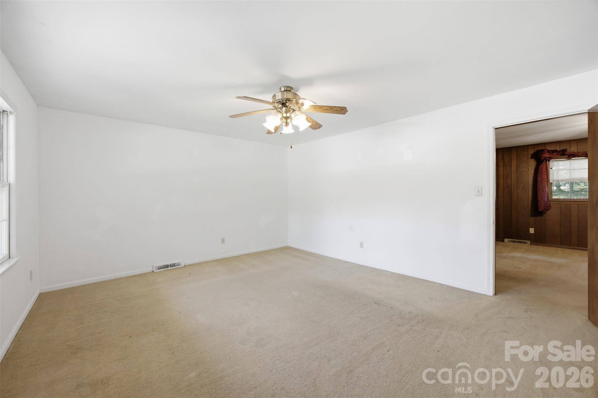 2105 Helen DR, Gastonia, NC 28054