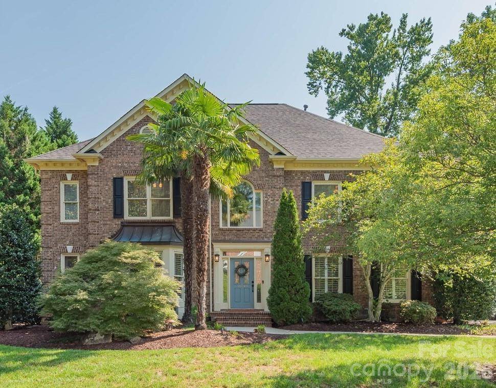11645 Stonebriar DR, Charlotte, NC 28277