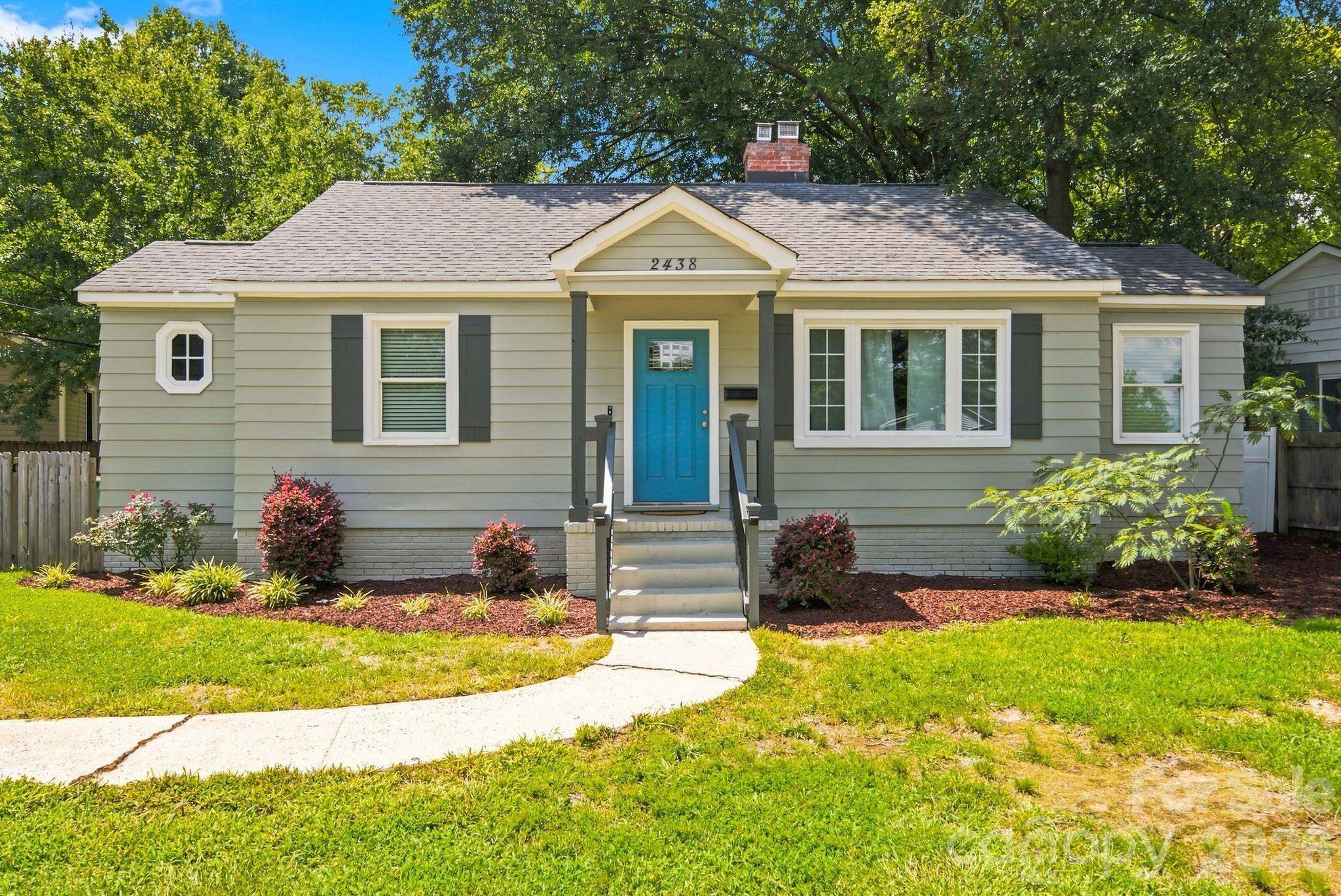 2438 Remount RD, Charlotte, NC 28208