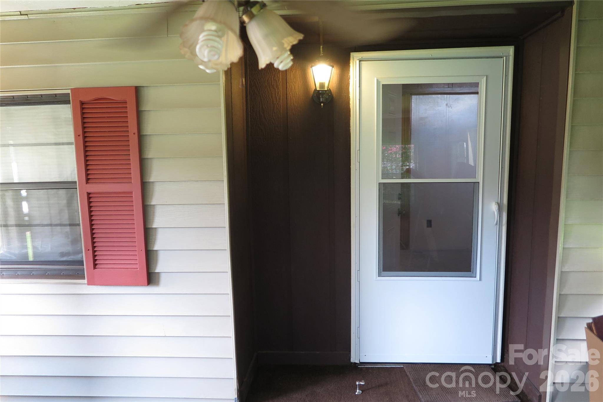 1042 Bexley LN, Lincolnton, NC 28092
