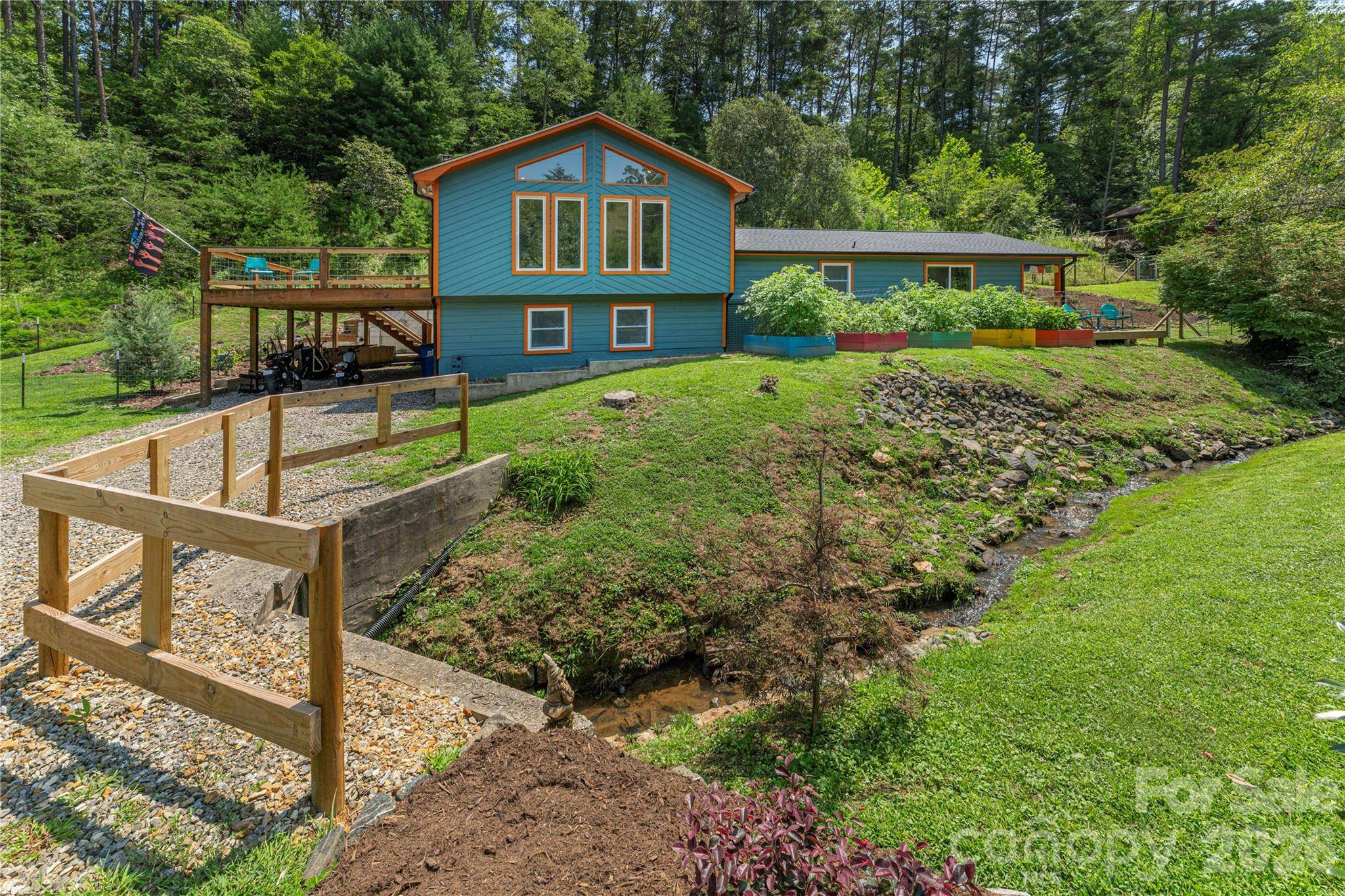 50 Embler RD, Alexander, NC 28701