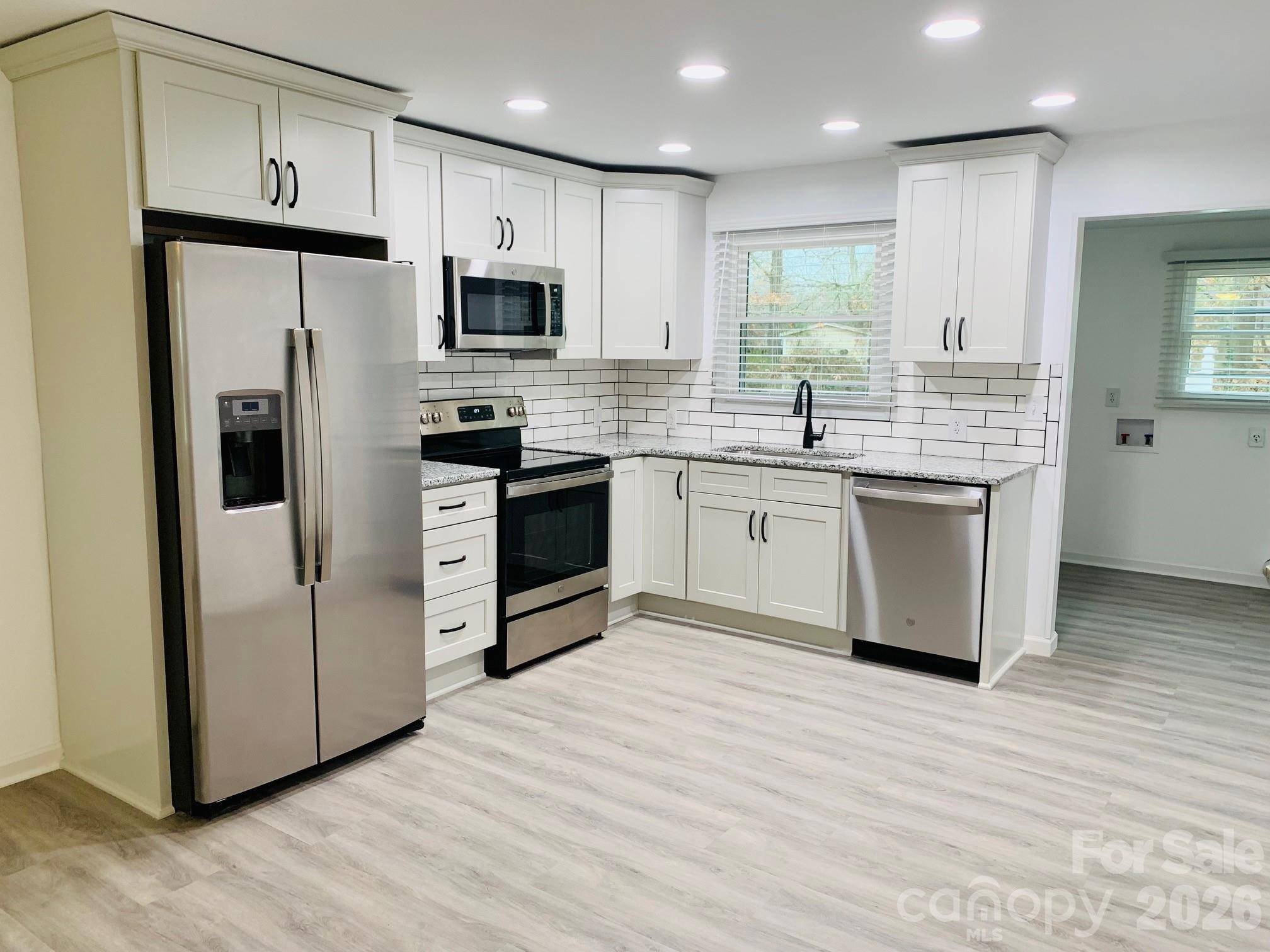 1000 1st Street DR SE, Conover, NC 28613