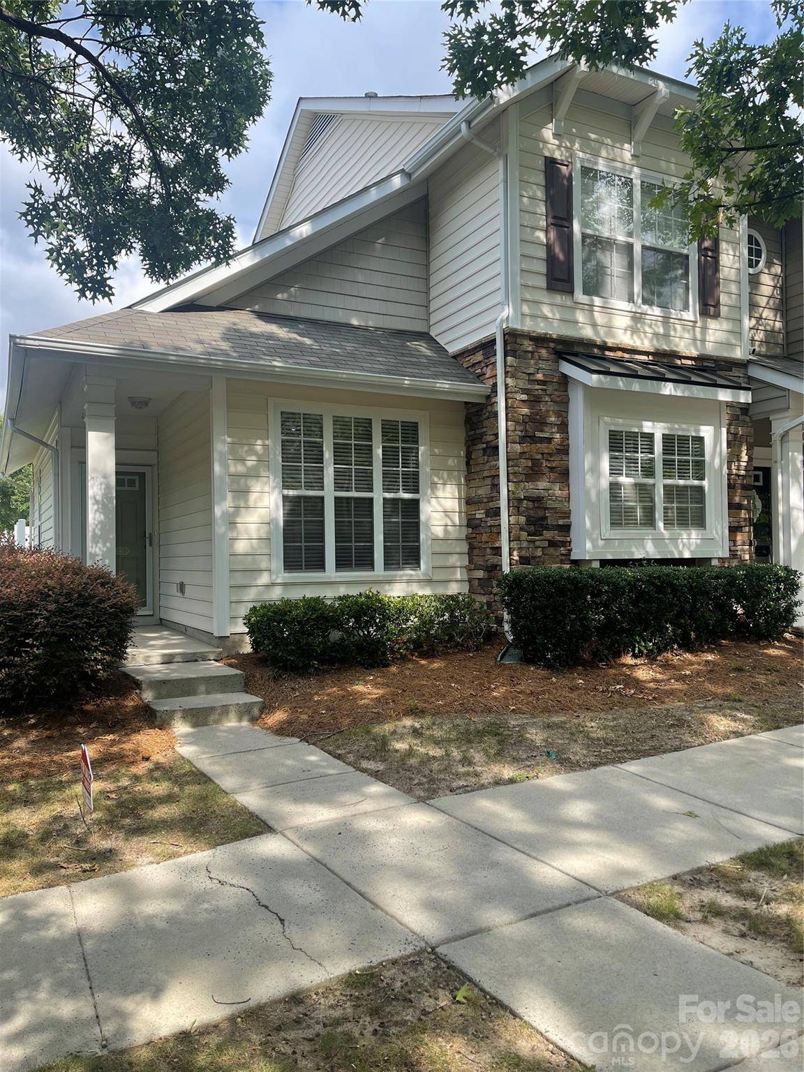 1158 Hammond DR, Matthews, NC 28104