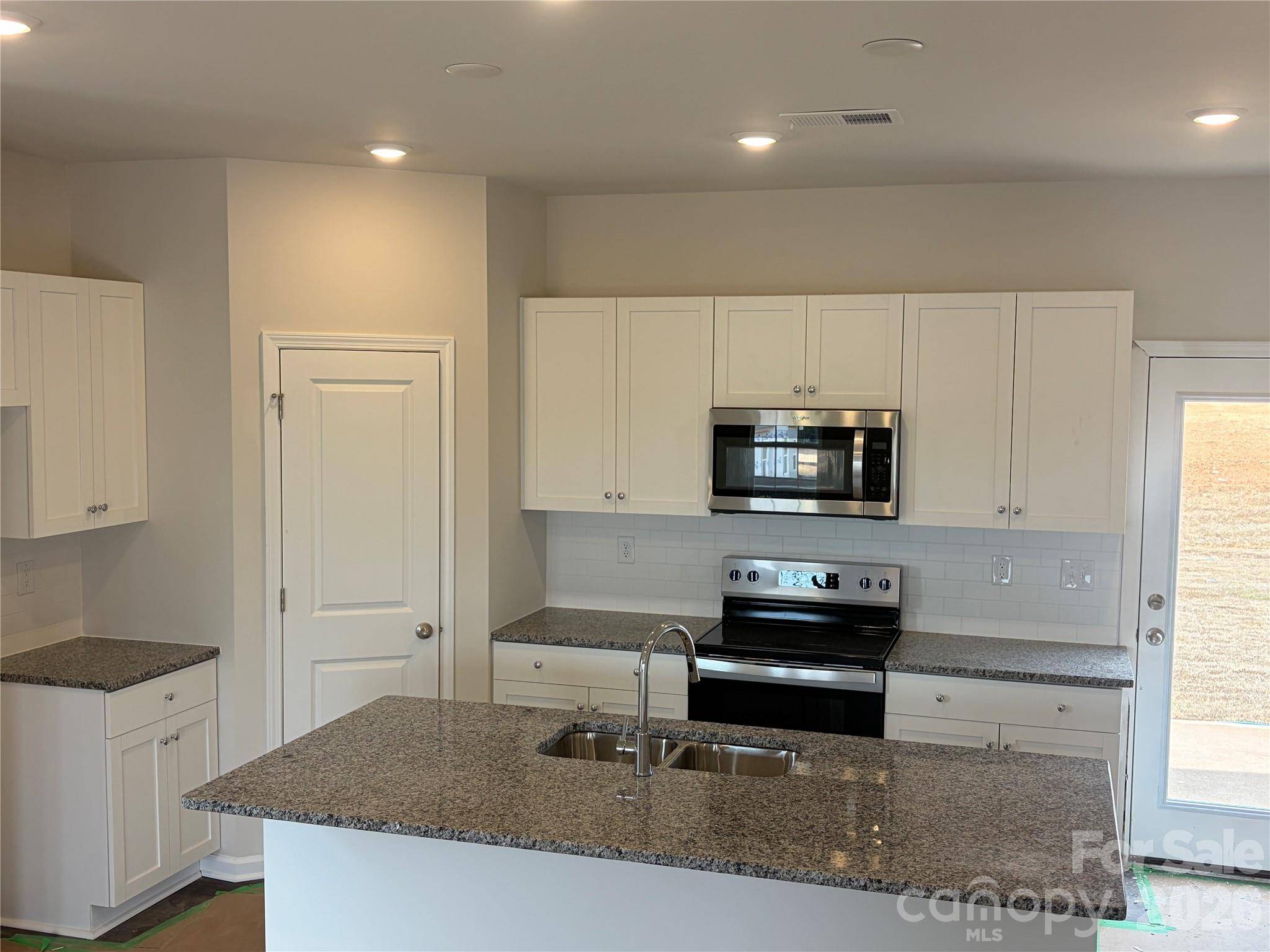 1326 Chiefs LN, Richburg, SC 29729