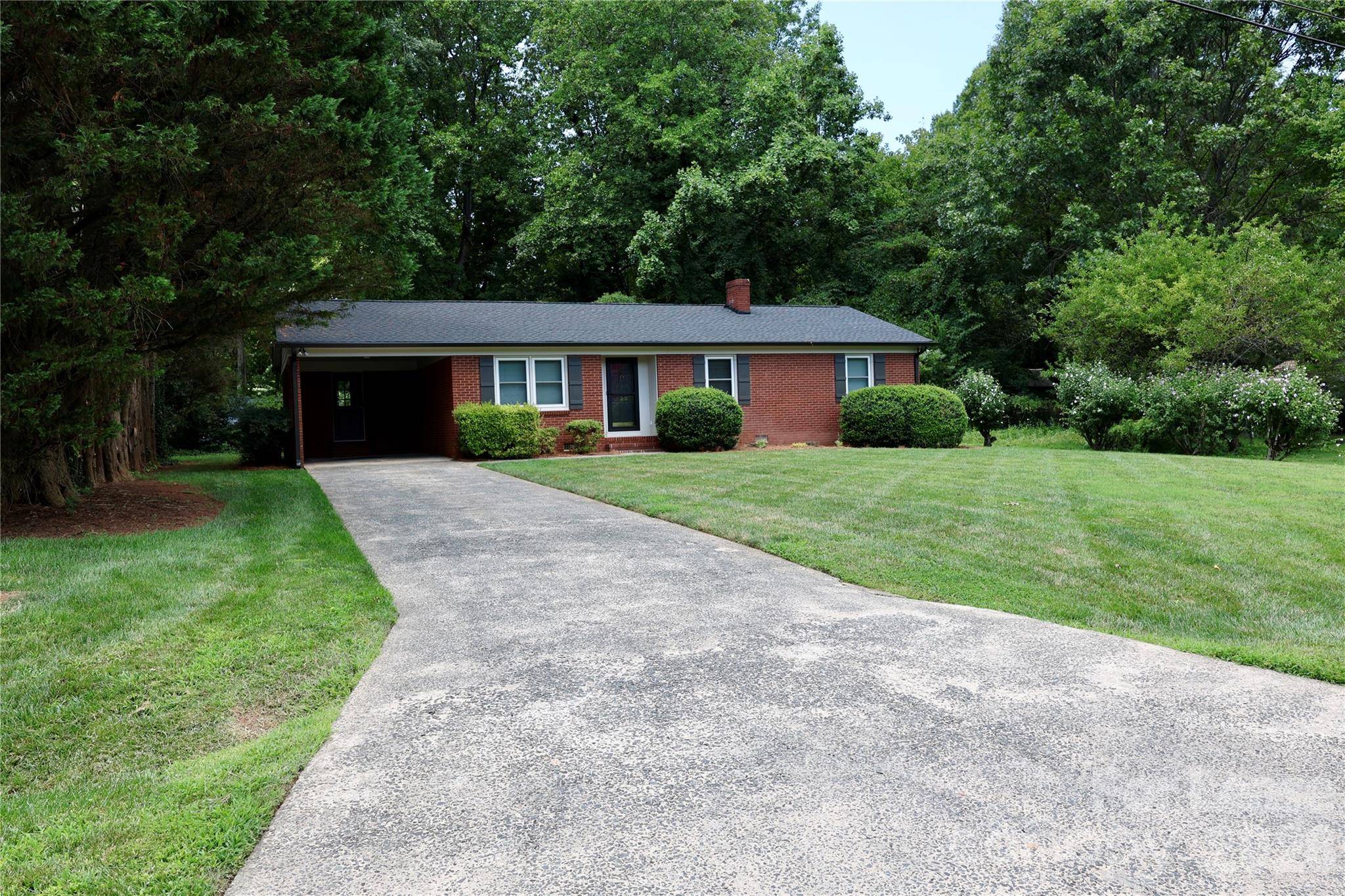 103 Abingdon CIR, Huntersville, NC 28078