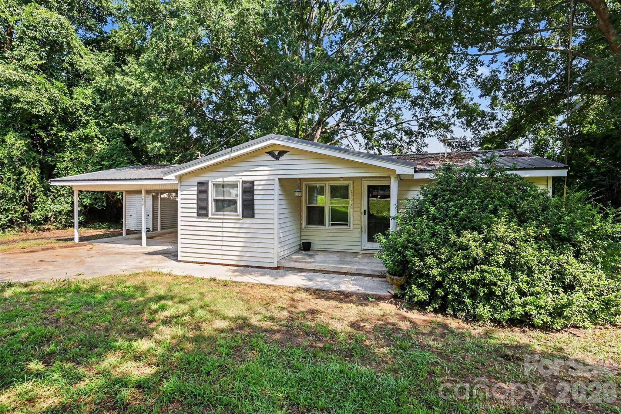 14059 W Highway 55 HWY, Blacksburg, SC 29702