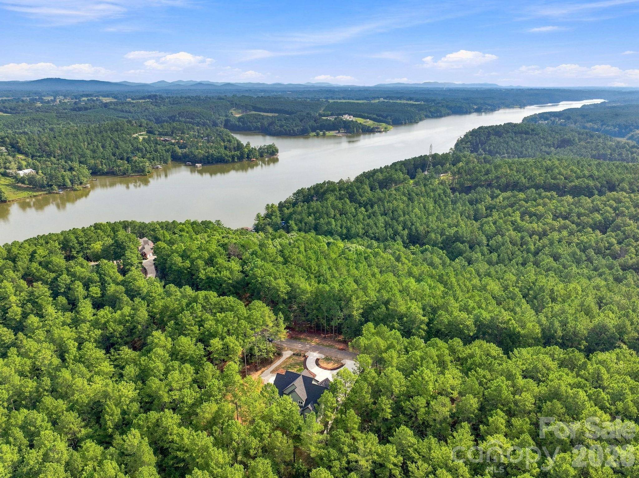 2189 Lighthouse LN, Connelly Springs, NC 28612