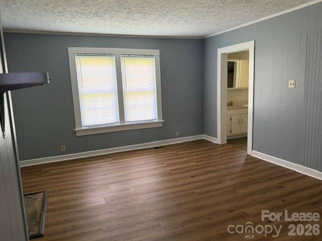 559 Shady LN, Marion, NC 28752