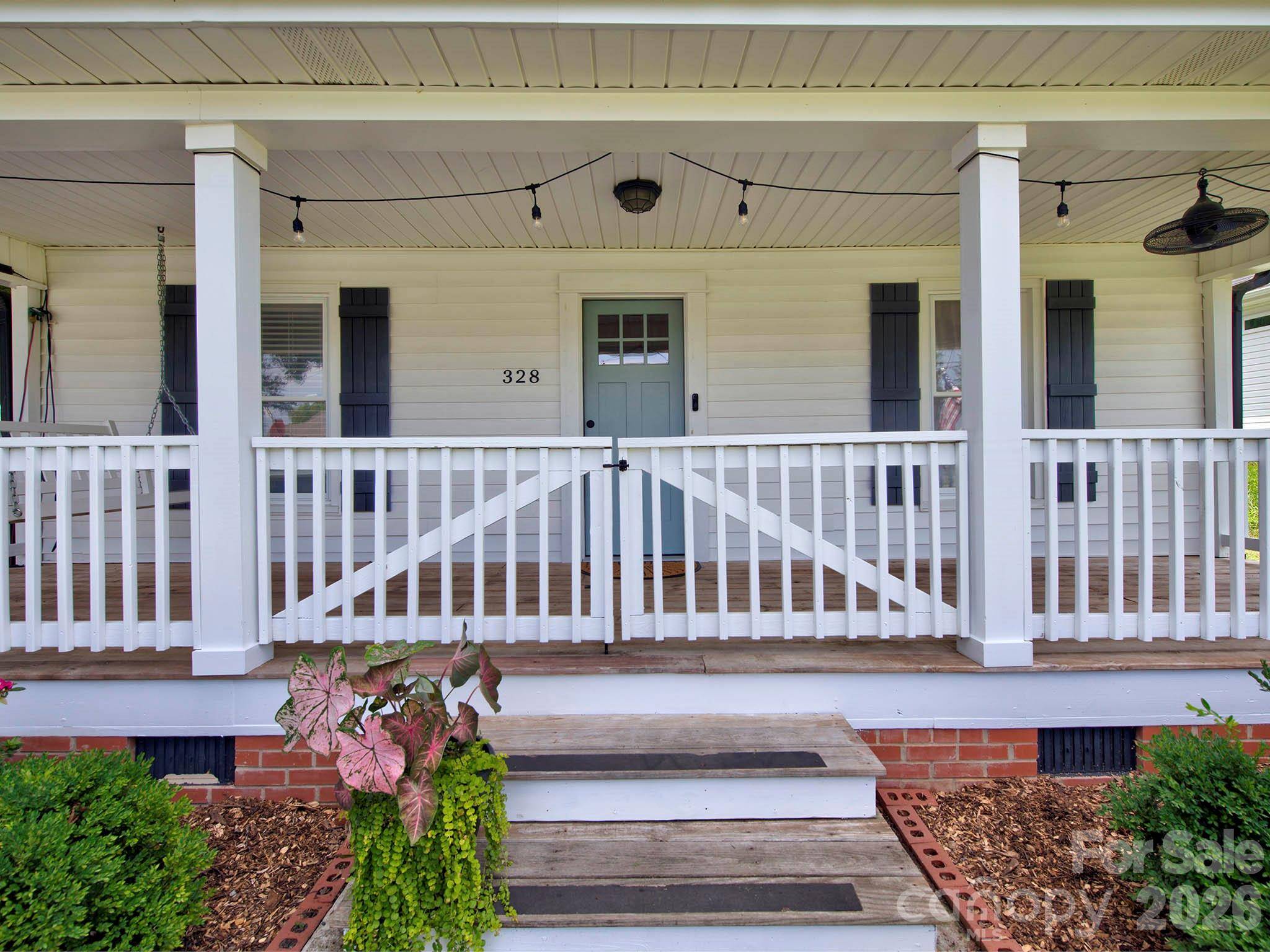 328 Piedmont AVE, Mount Holly, NC 28120