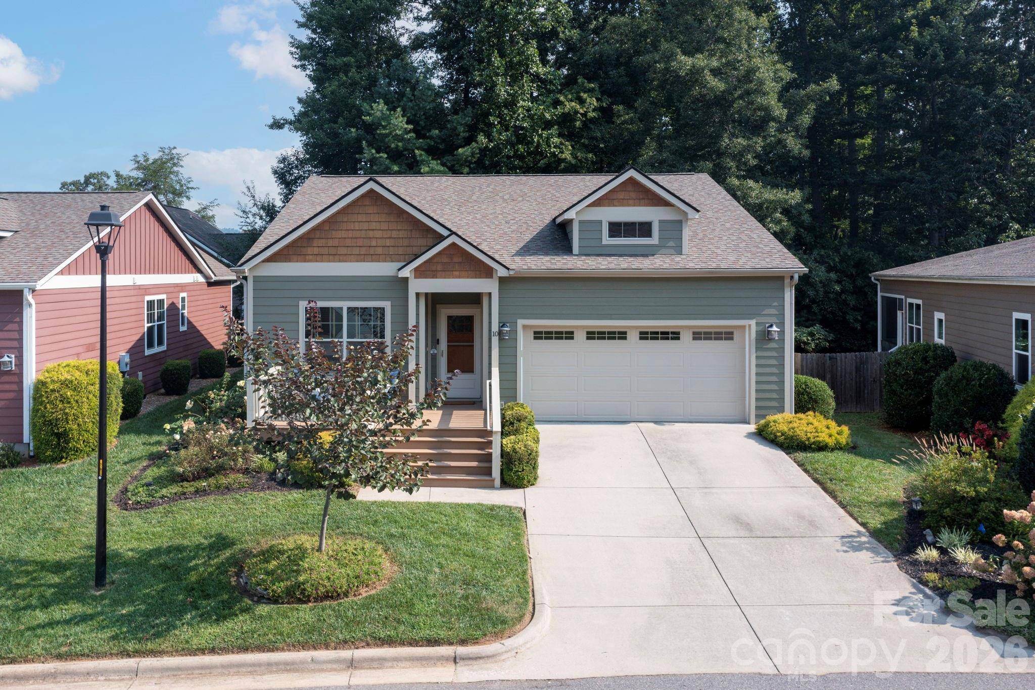 10 Meeting ST, Asheville, NC 28803