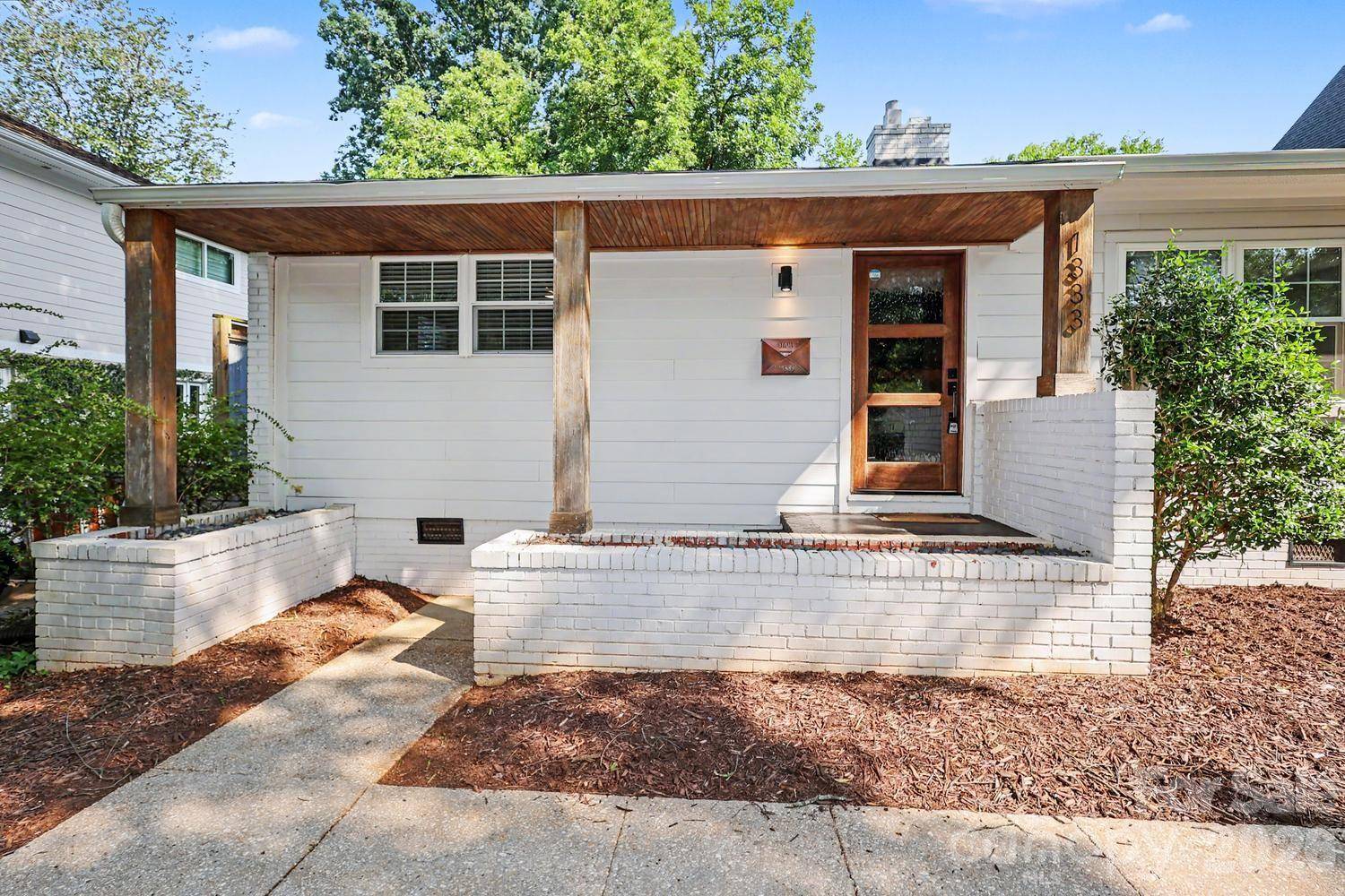 1333 Cortland RD E, Charlotte, NC 28209