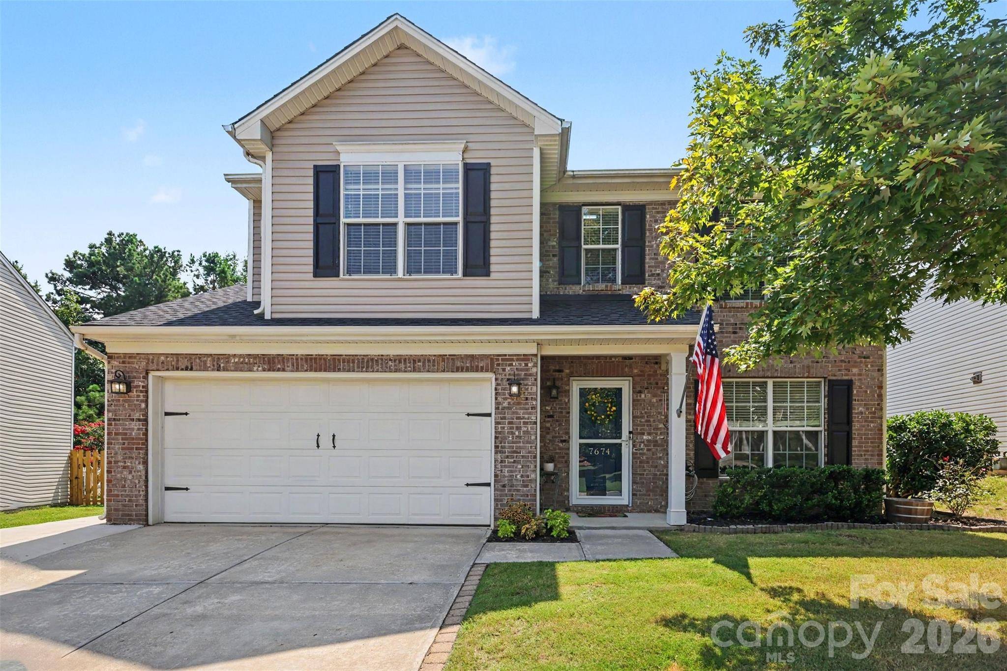 7674 Black Hawk LN, Tega Cay, SC 29708