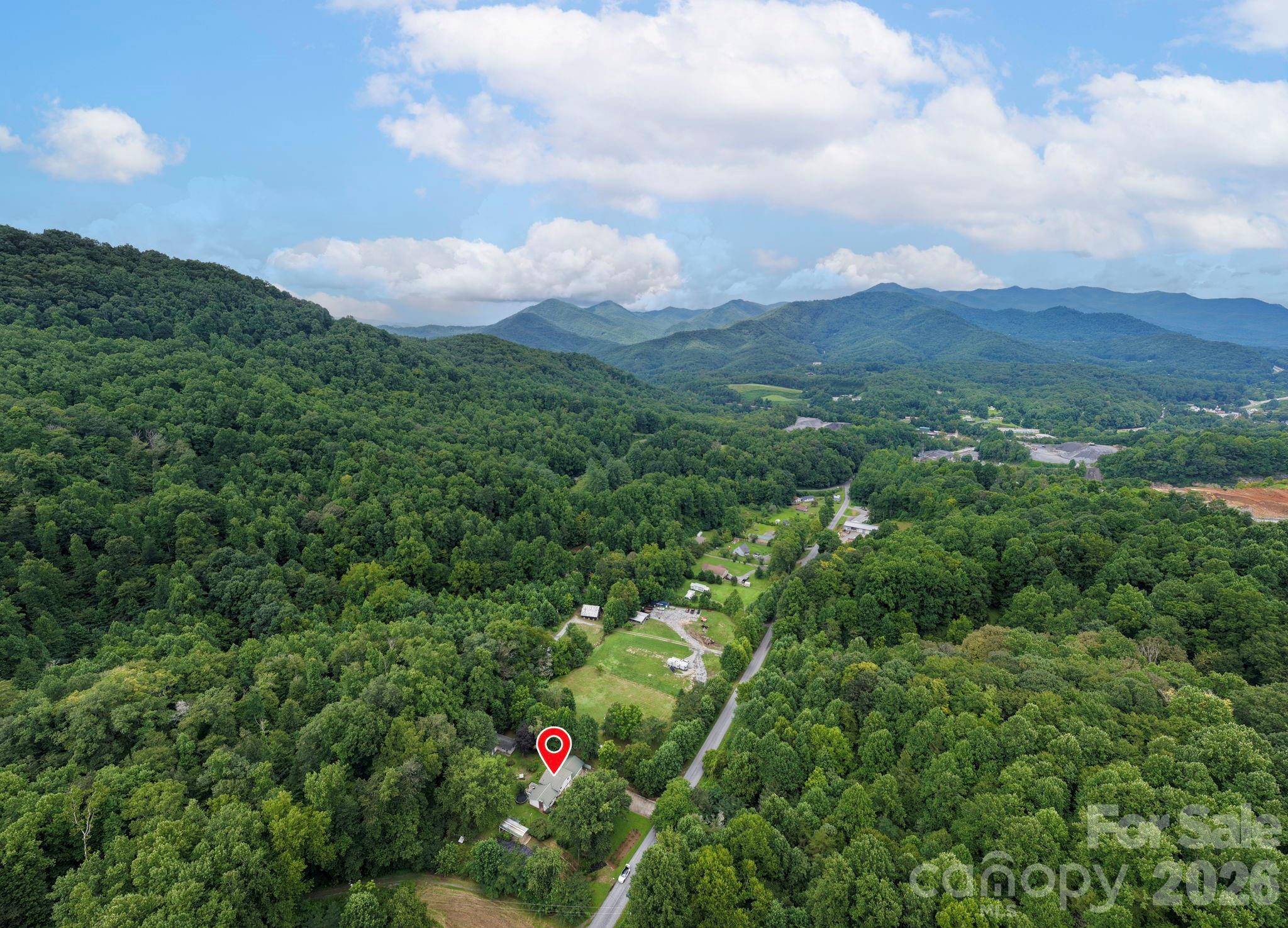 1244 Macktown RD, Sylva, NC 28779