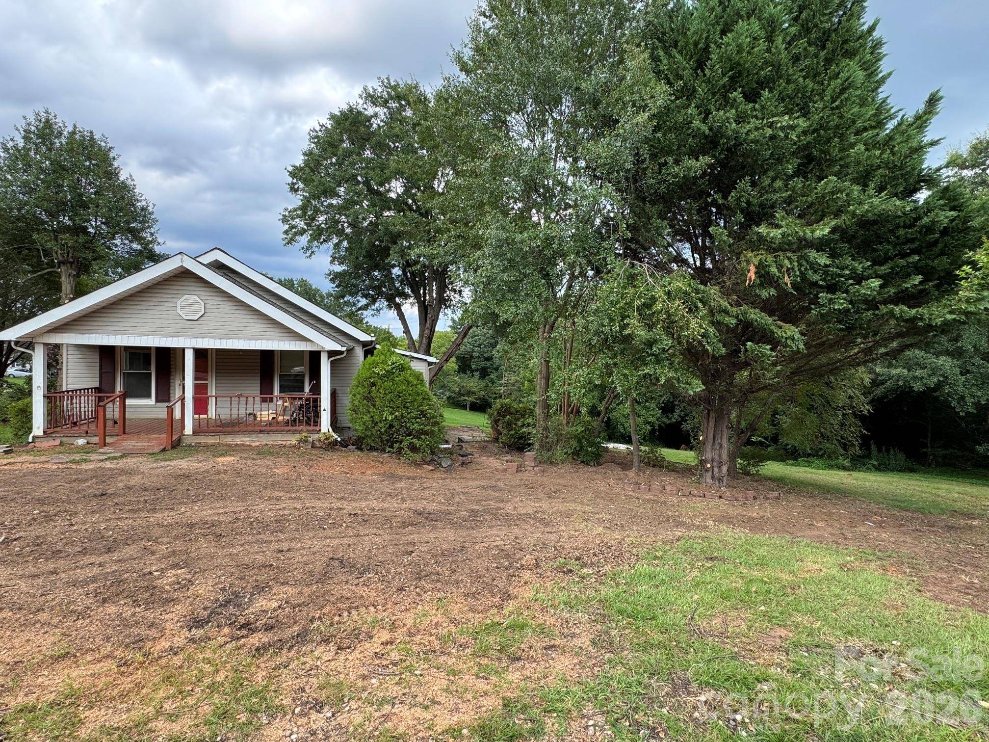 509 21st ST SE, Hickory, NC 28602