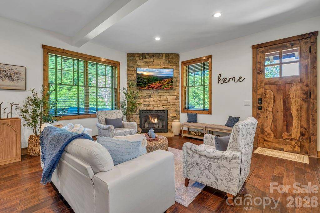 52 Eagle Cottage LN #8, Banner Elk, NC 28604
