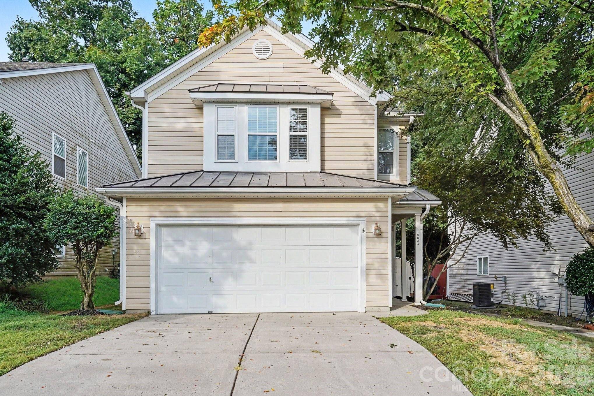 13634 Riding Hill AVE, Charlotte, NC 28213