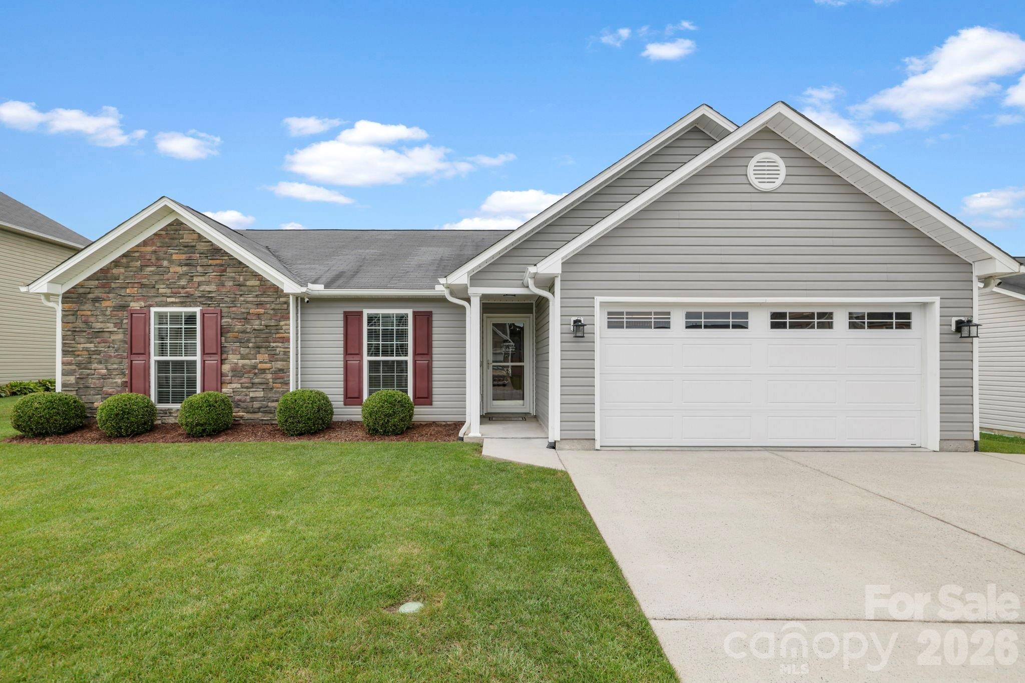 38 E Swift Creek RD, Fletcher, NC 28732