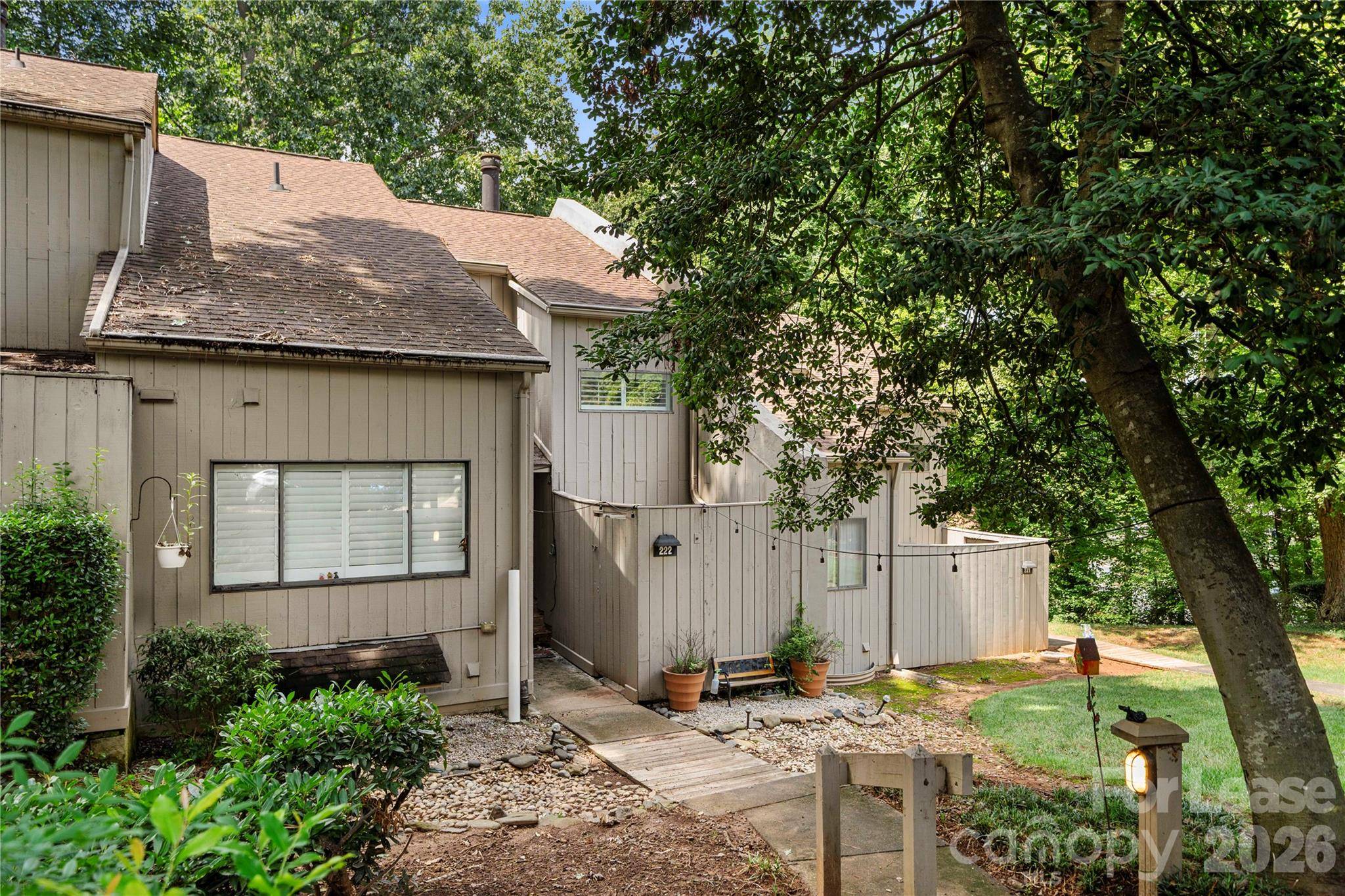 222 Riverview TER, Lake Wylie, SC 29710
