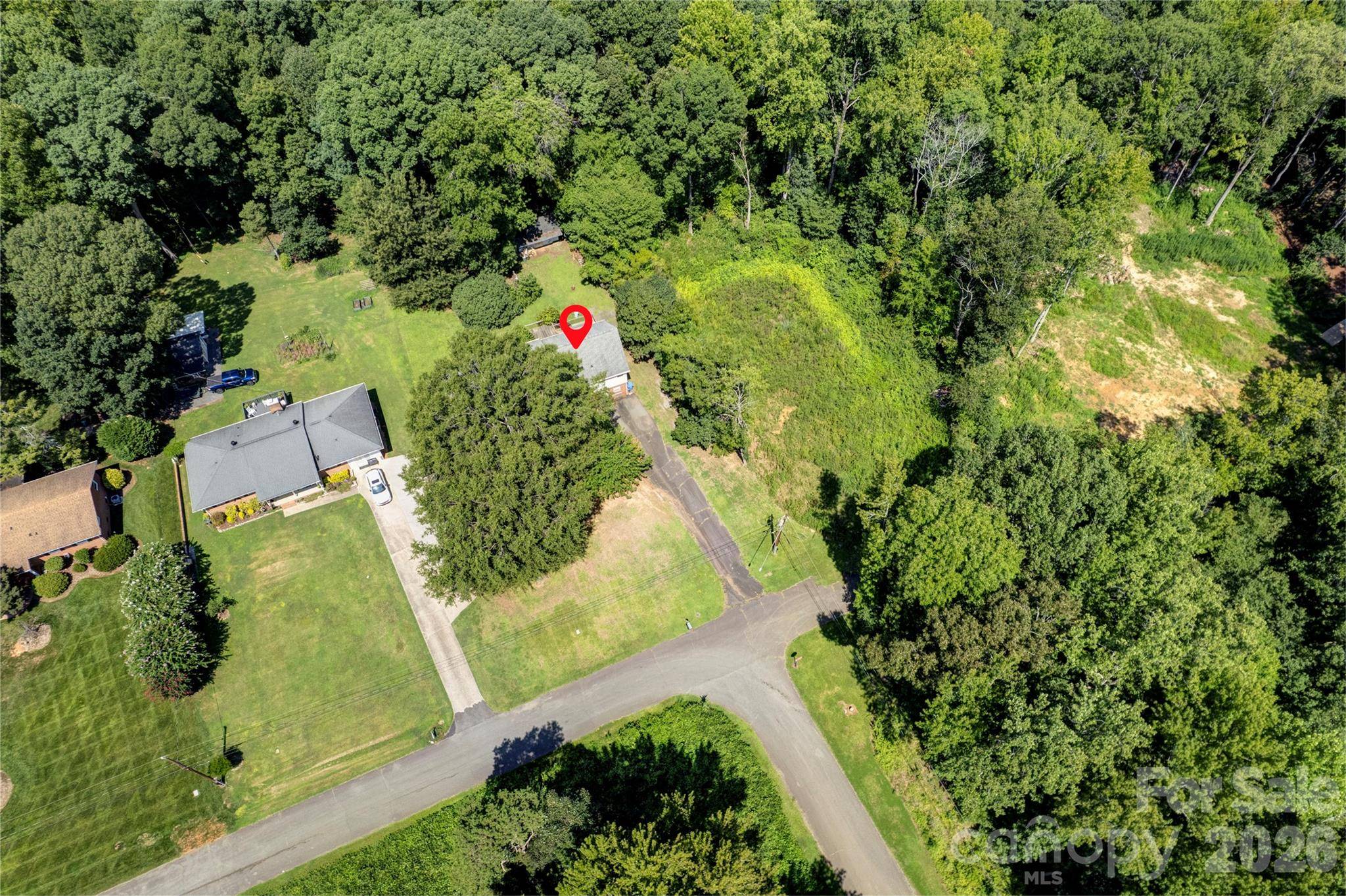 6733 Burkandt RD, Charlotte, NC 28227