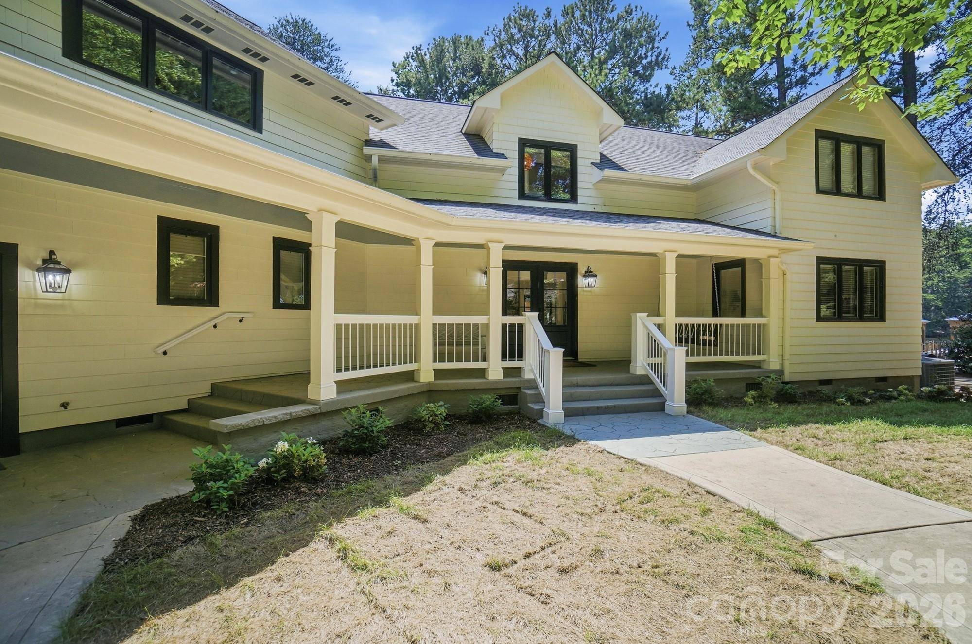 9265 Belle Pines CT, Sherrills Ford, NC 28673