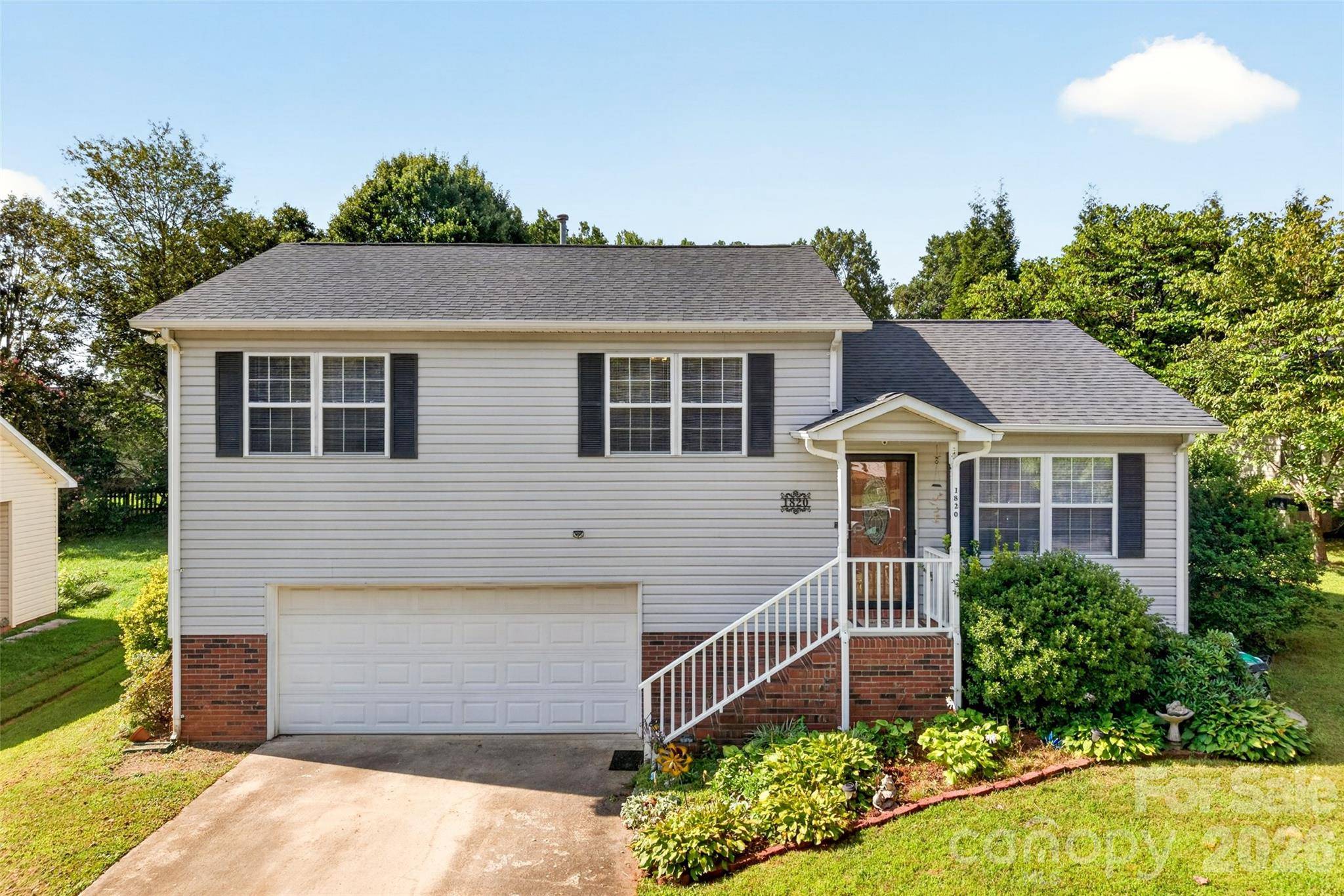 1820 Hampshire DR, Salisbury, NC 28146