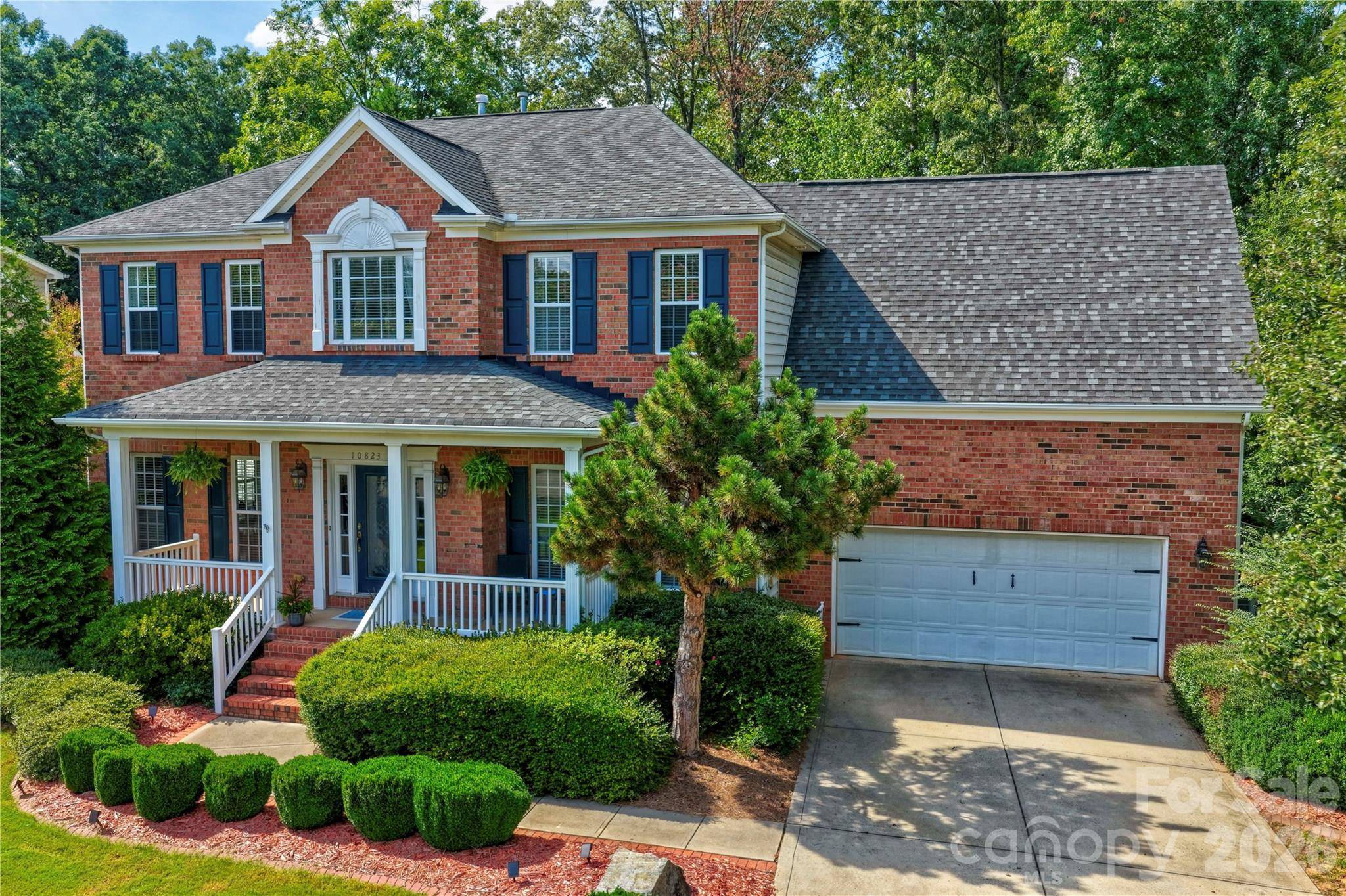 10823 Persimmon Creek DR, Charlotte, NC 28227