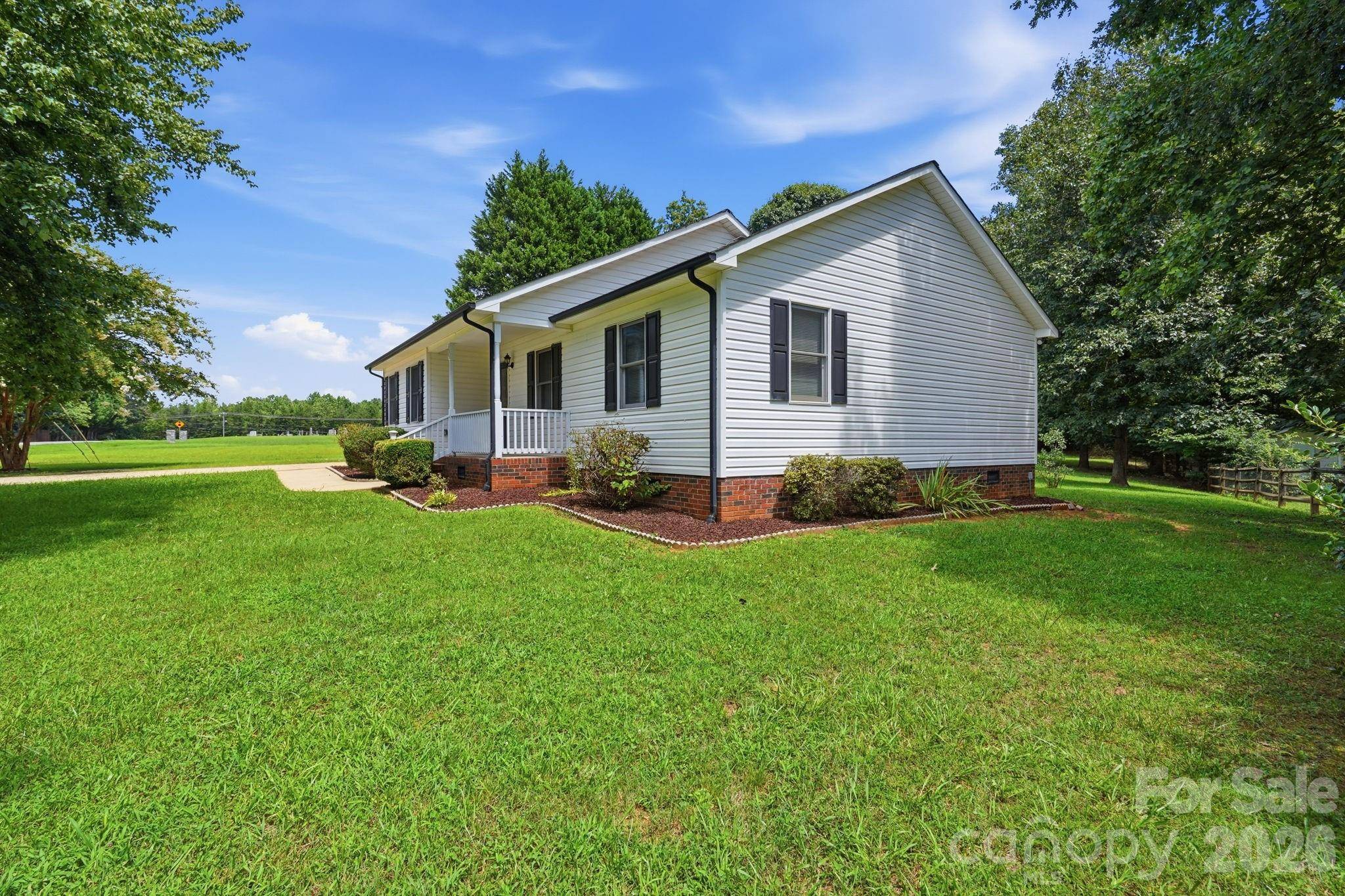 135 Byers RD, Troutman, NC 28166