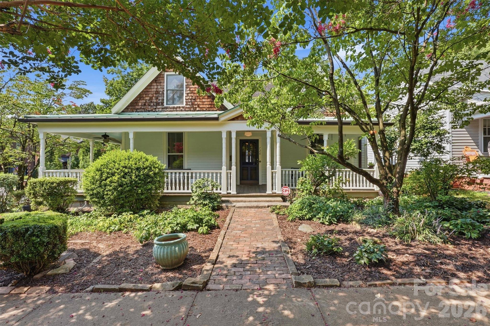 728 Lexington AVE, Charlotte, NC 28203