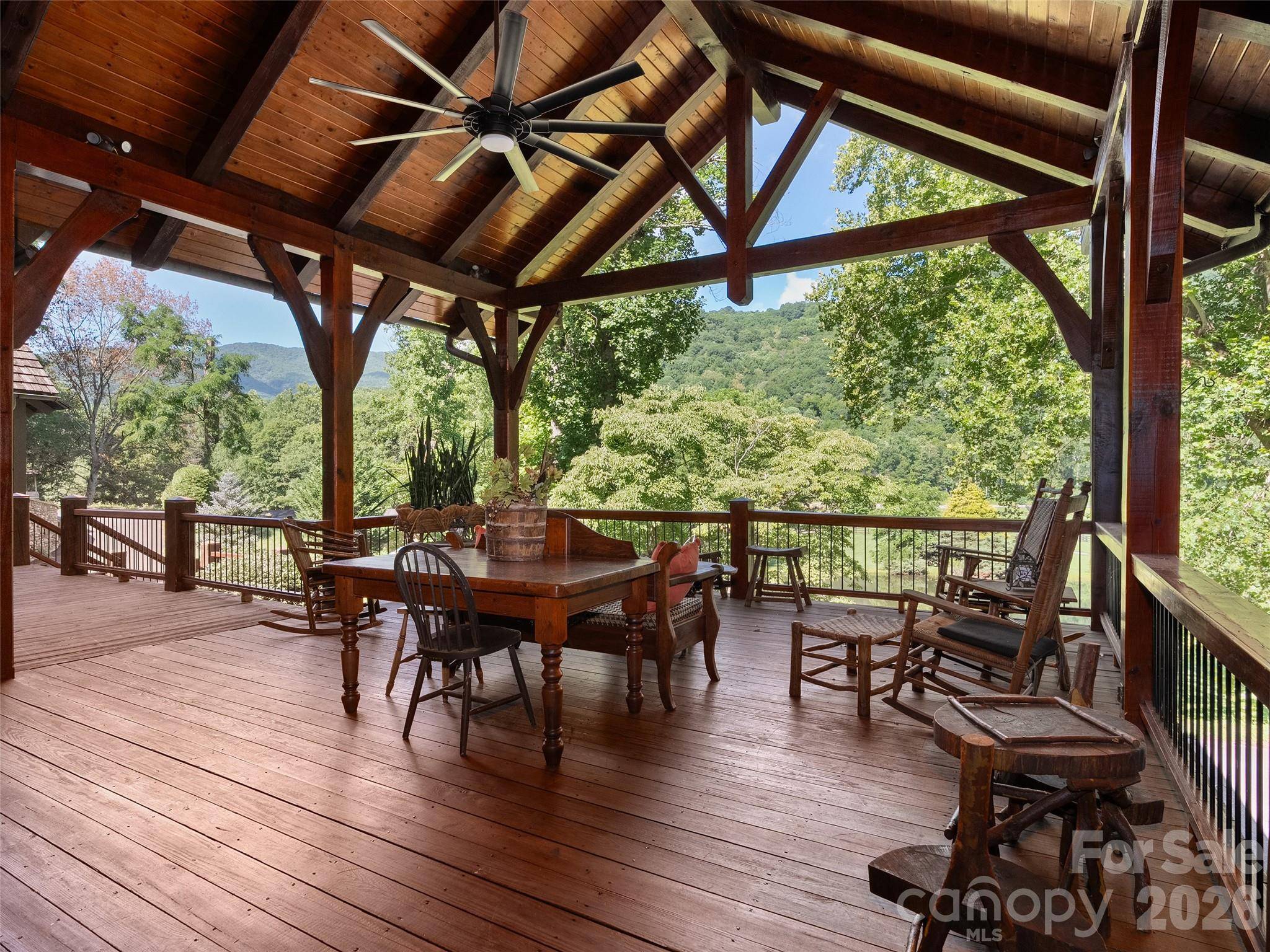 470 & 482 East Fork RD, Canton, NC 28716