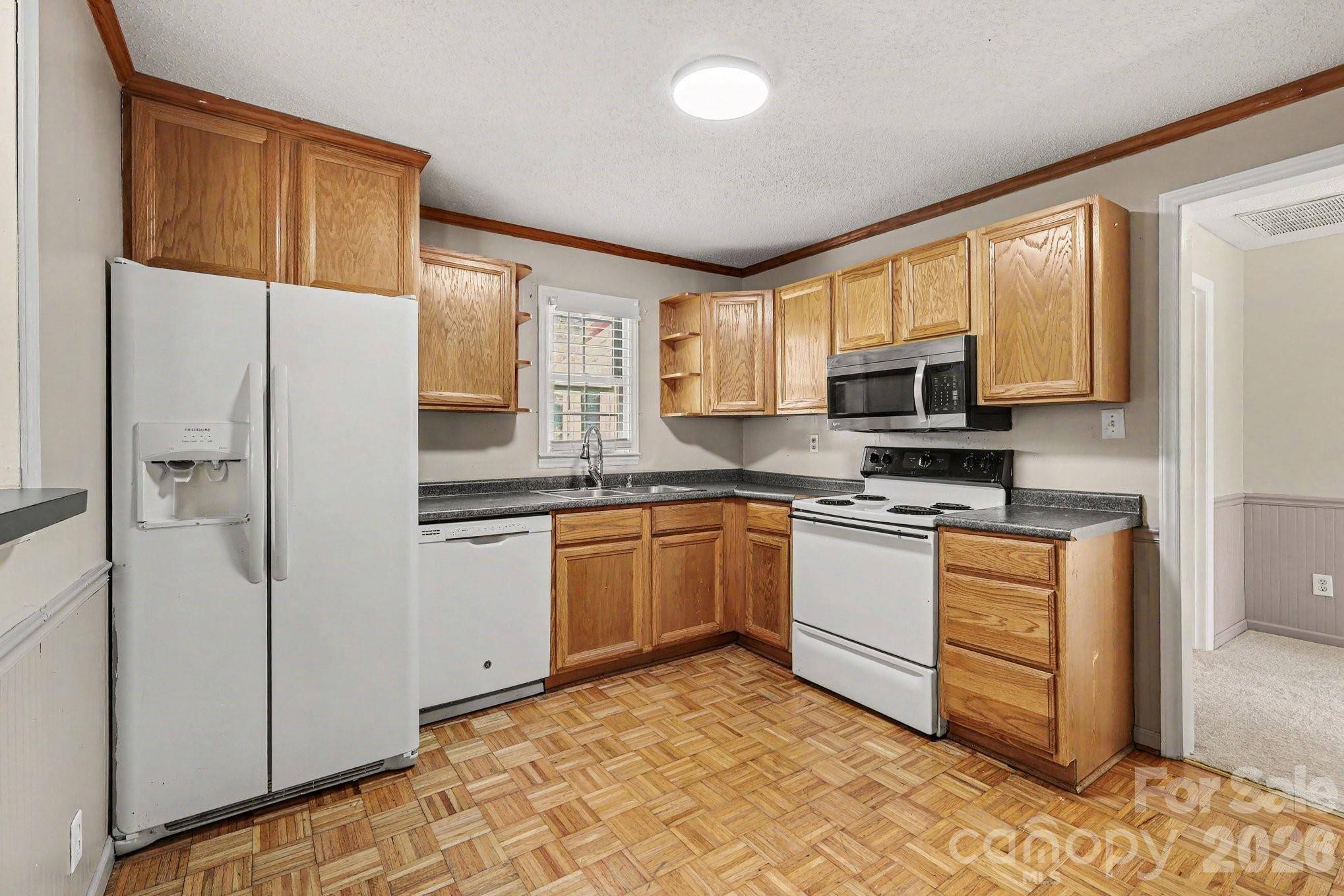 114 Whitman CIR, Mooresville, NC 28115