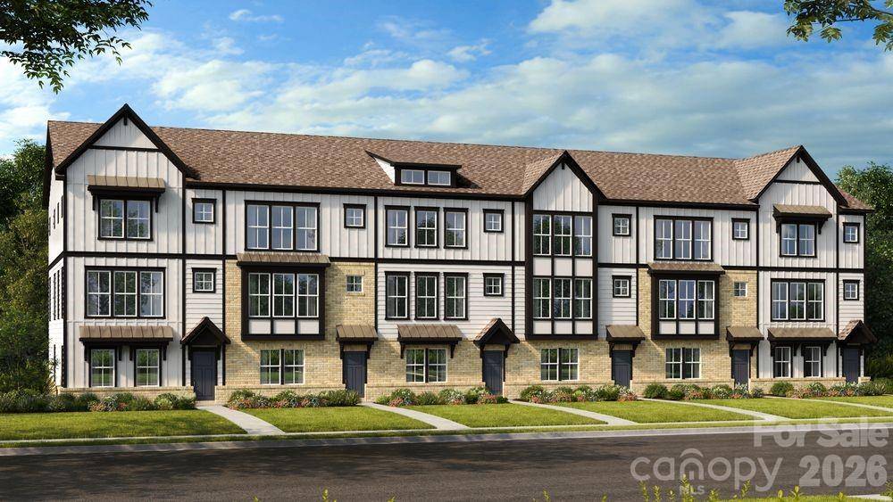 1904 Alexander Village Main DR, Charlotte, NC 28262