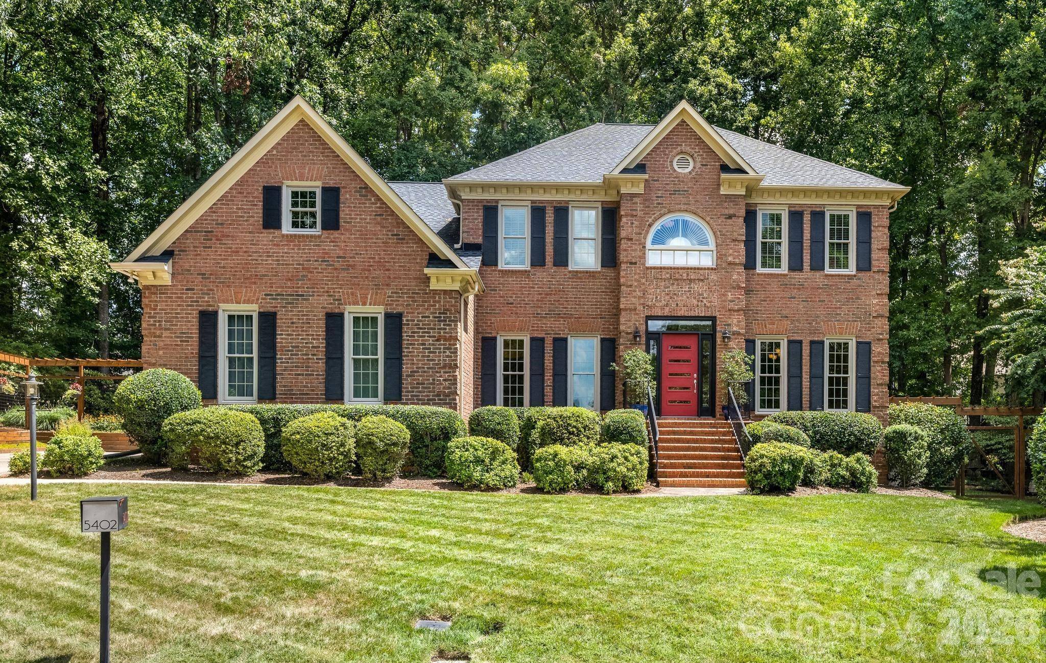 5402 Flowering Dogwood LN, Charlotte, NC 28270