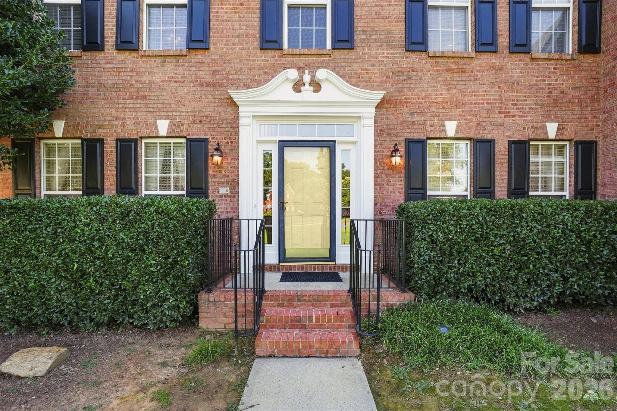 2120 Heath Lake DR, Charlotte, NC 28227